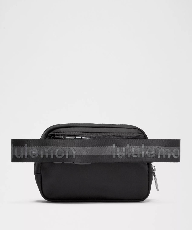 Everywhere Belt Bag 1L *Wordmark 3