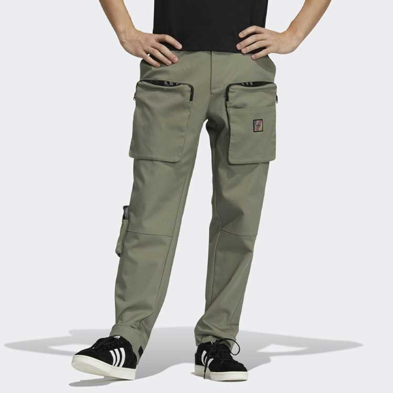 adidas adidas originals Premium Wv Pnt Multiple Pockets Cargo Sports Long Pants Green GV0917 outlook