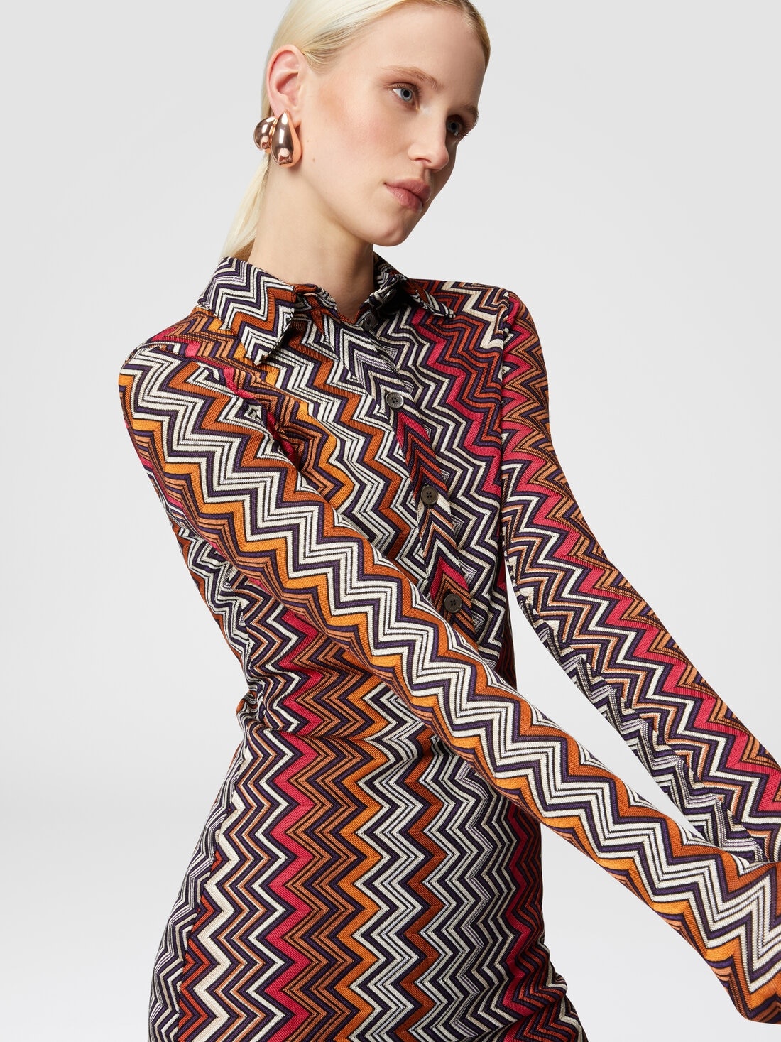 Polo cut dress in viscose and zigzag wool - 5