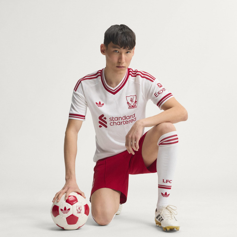 Liverpool FC 26/27 Away Jersey Authentic 9