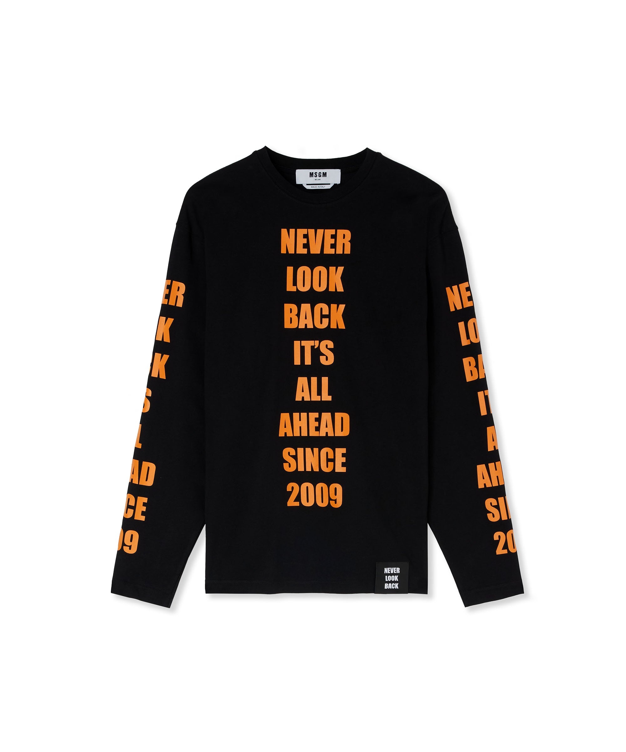 Long sleeve T-Shirt with "Never look back" graphic - 1