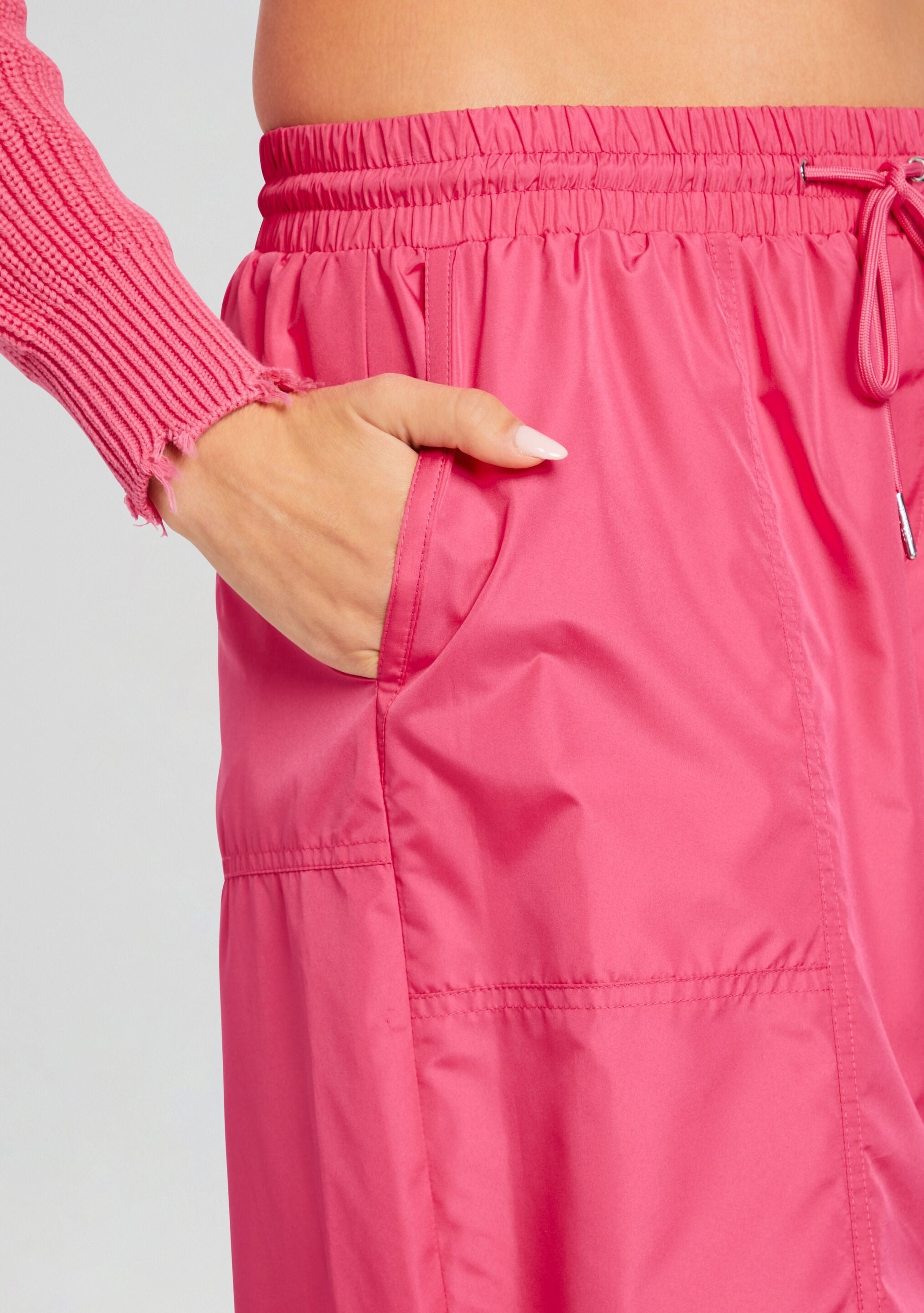 ADELIA RUCHED CARGO PANT - 2