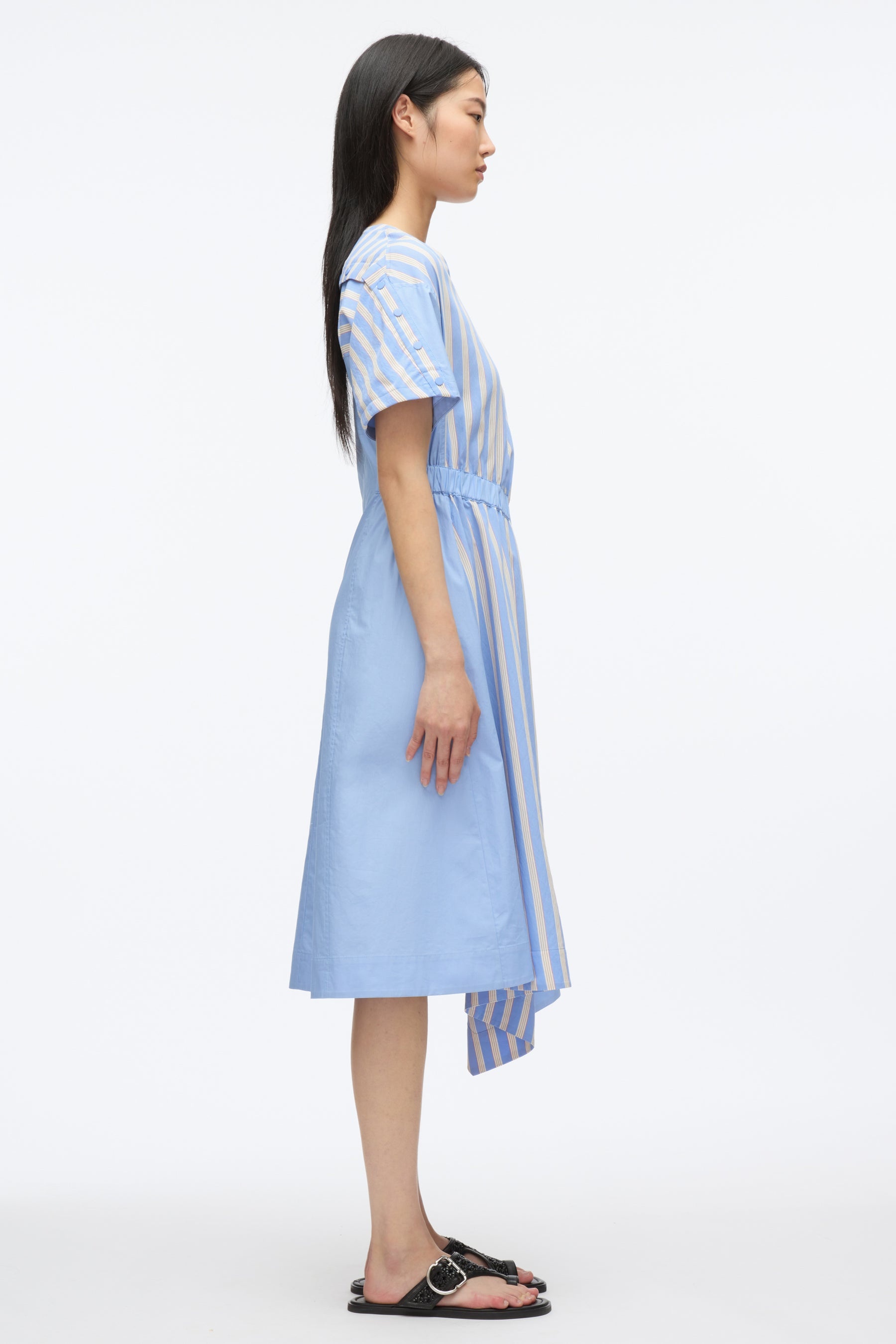 V Neck Dress with Elasticated Waist - 4