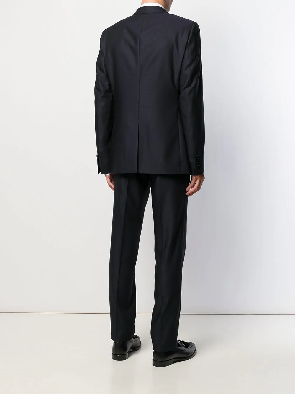 classic two-piece suit - 4