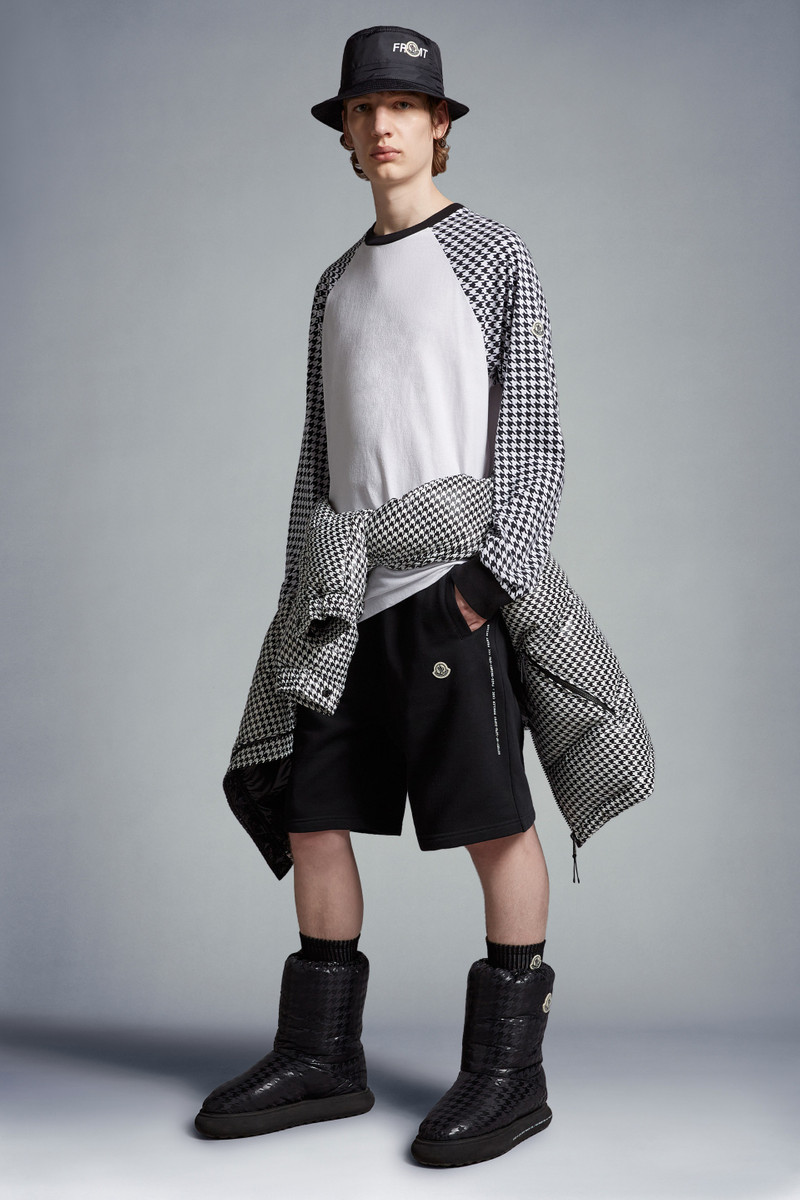 Moncler Jersey Bermuda Shorts outlook