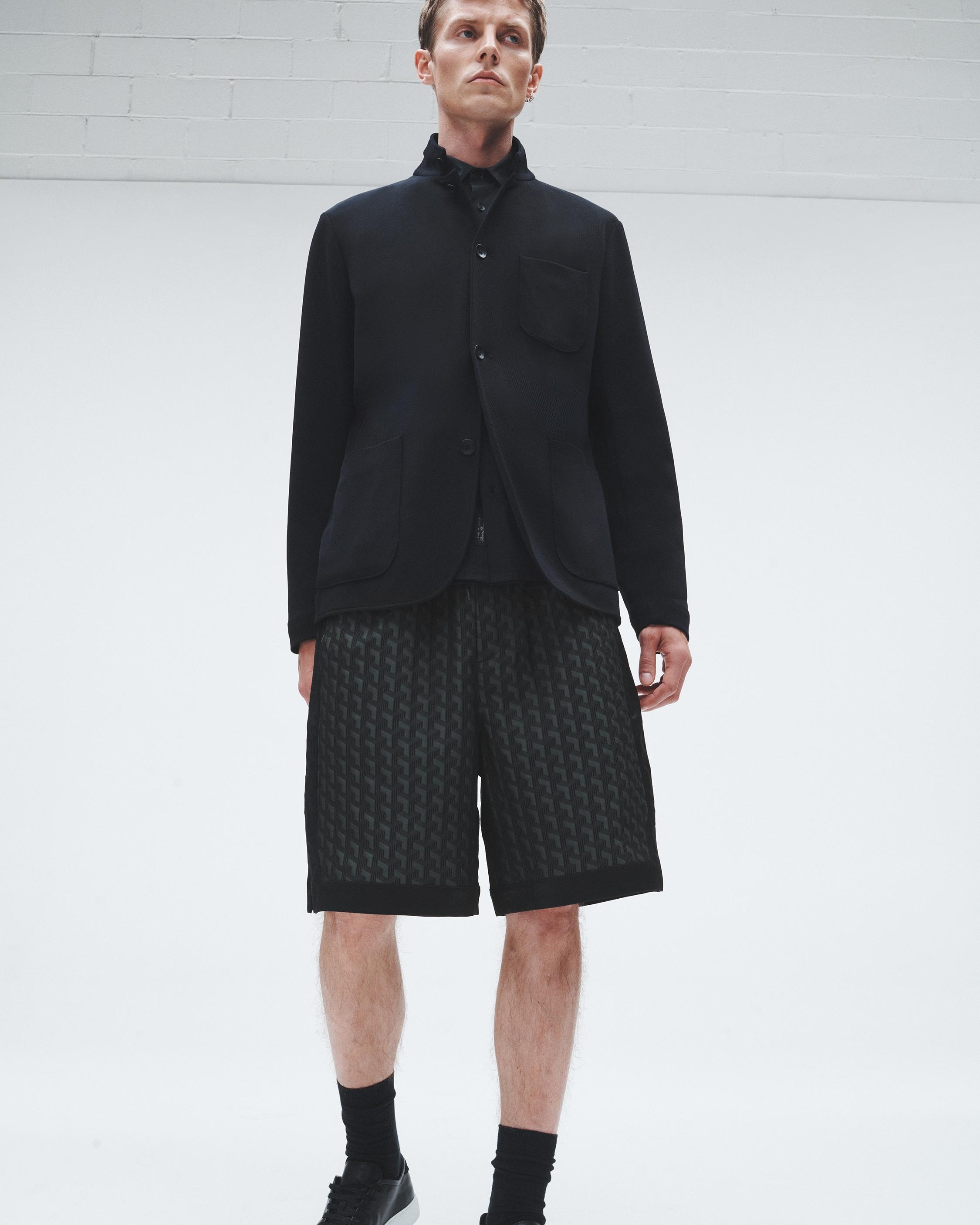 Irving Jacquard Short
Relaxed Fit - 7
