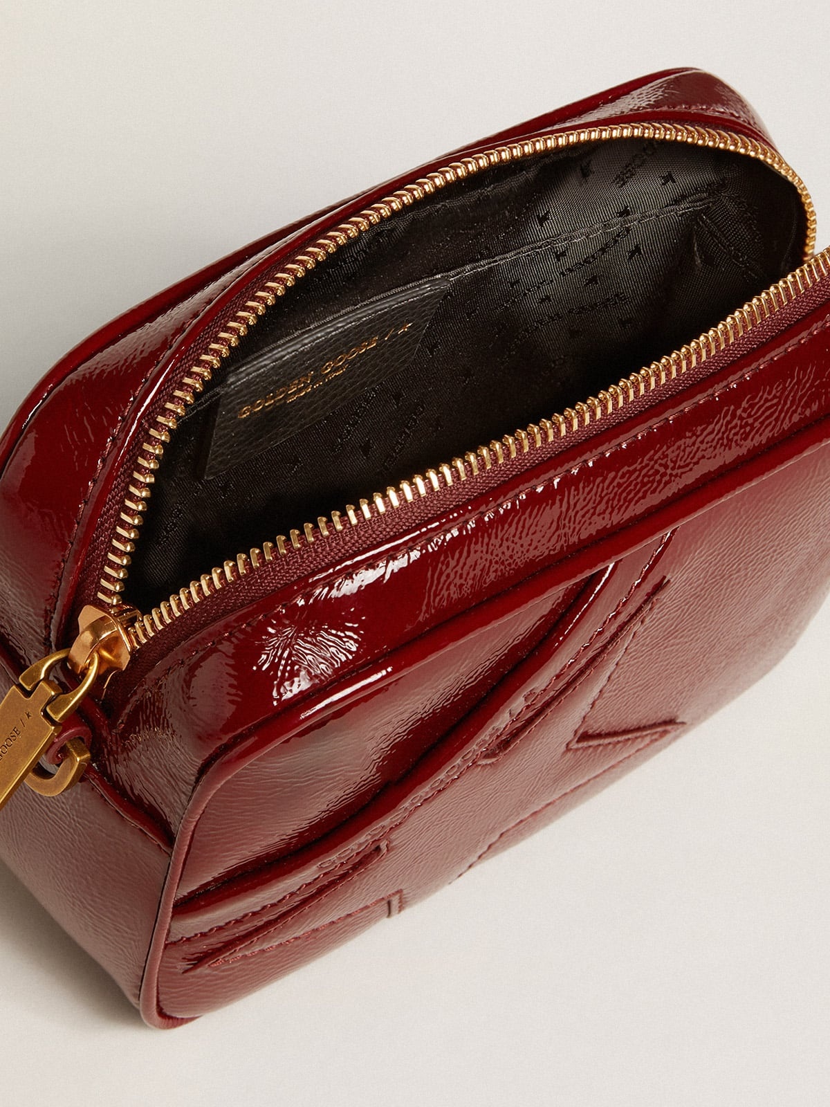 Mini Star Bag in burgundy patent leather with tone-on-tone star - 3