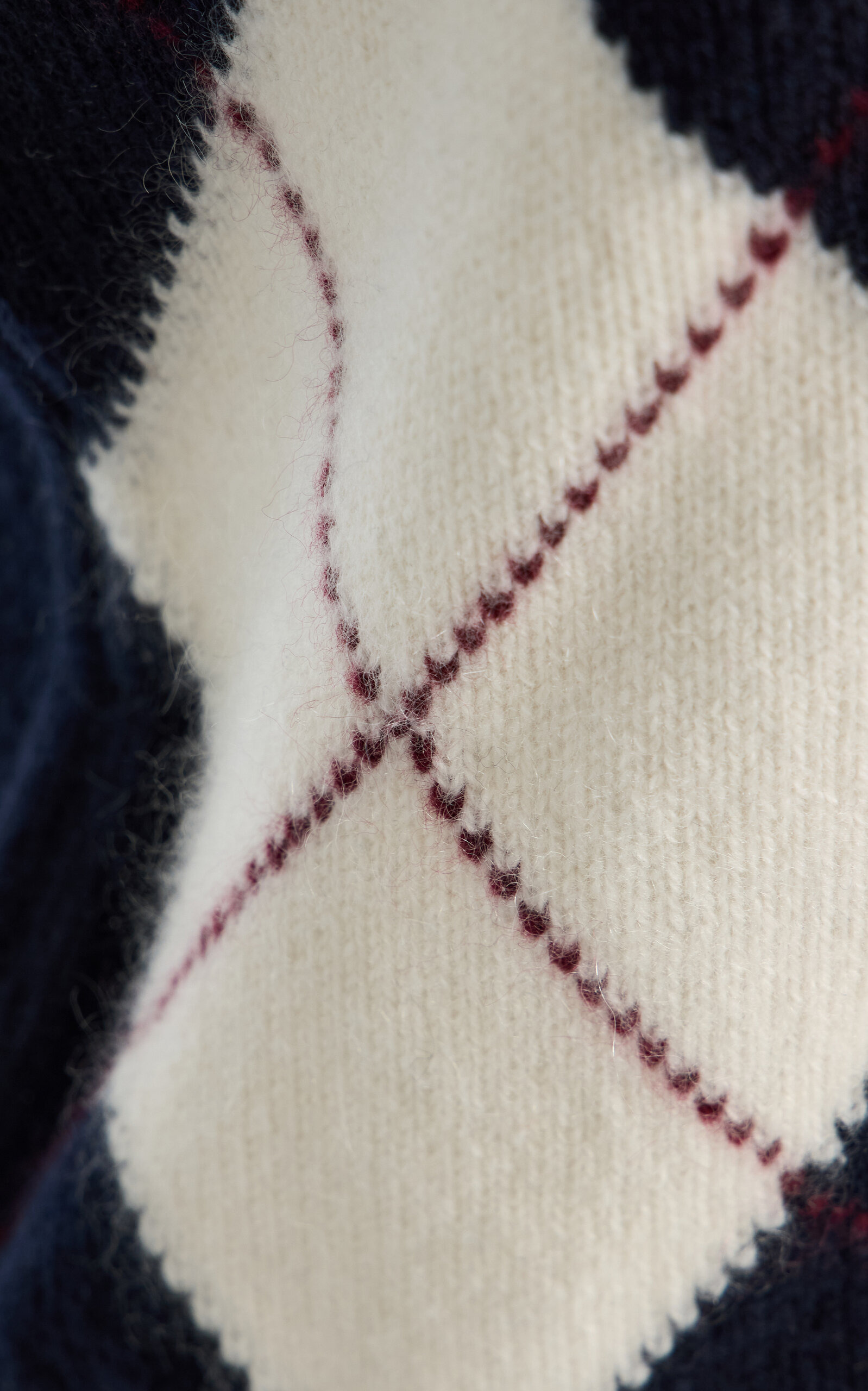 x Sotheby's Cashmere Argyle Vest navy - 6