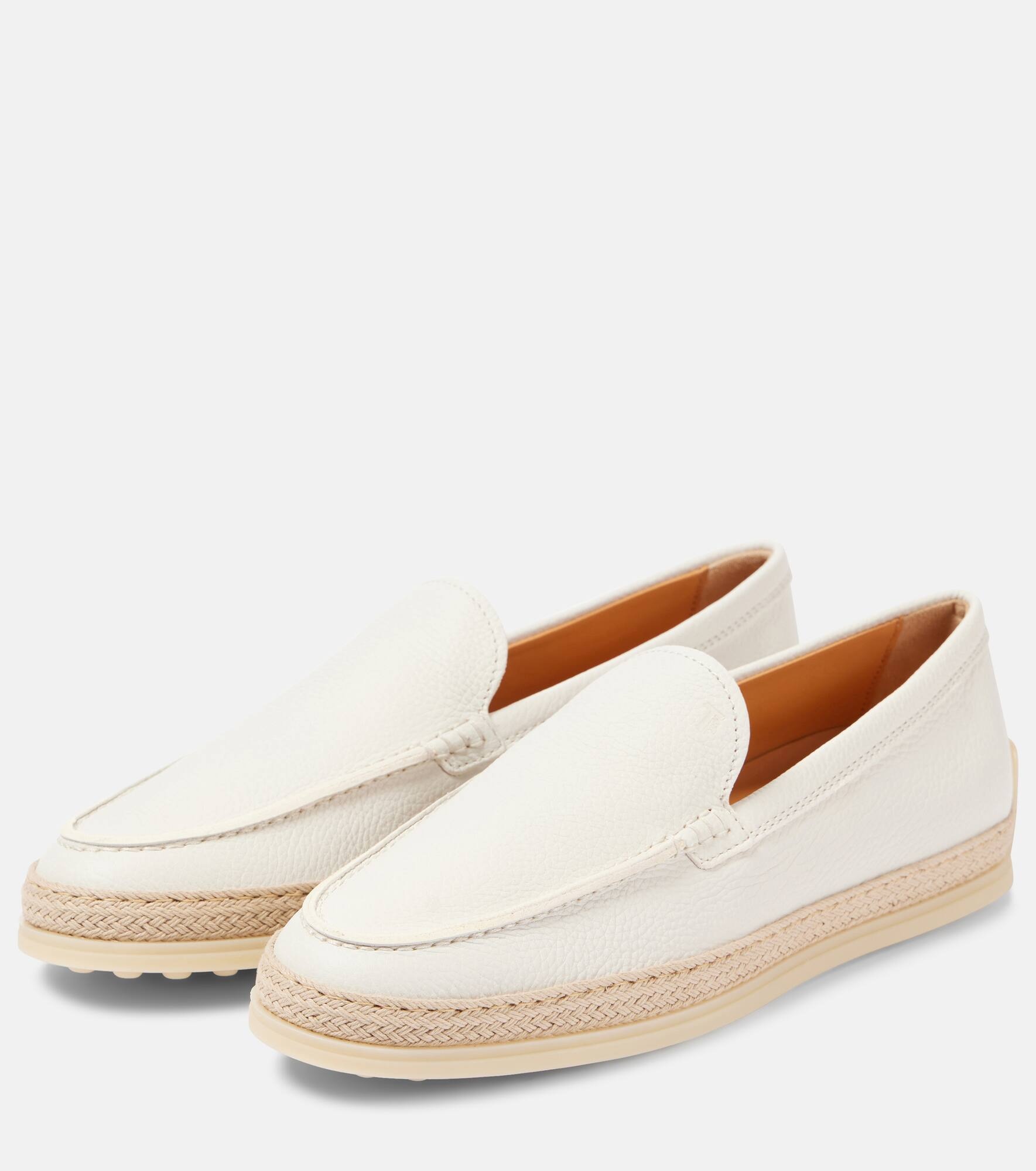 Raffia-trimmed leather loafers - 4
