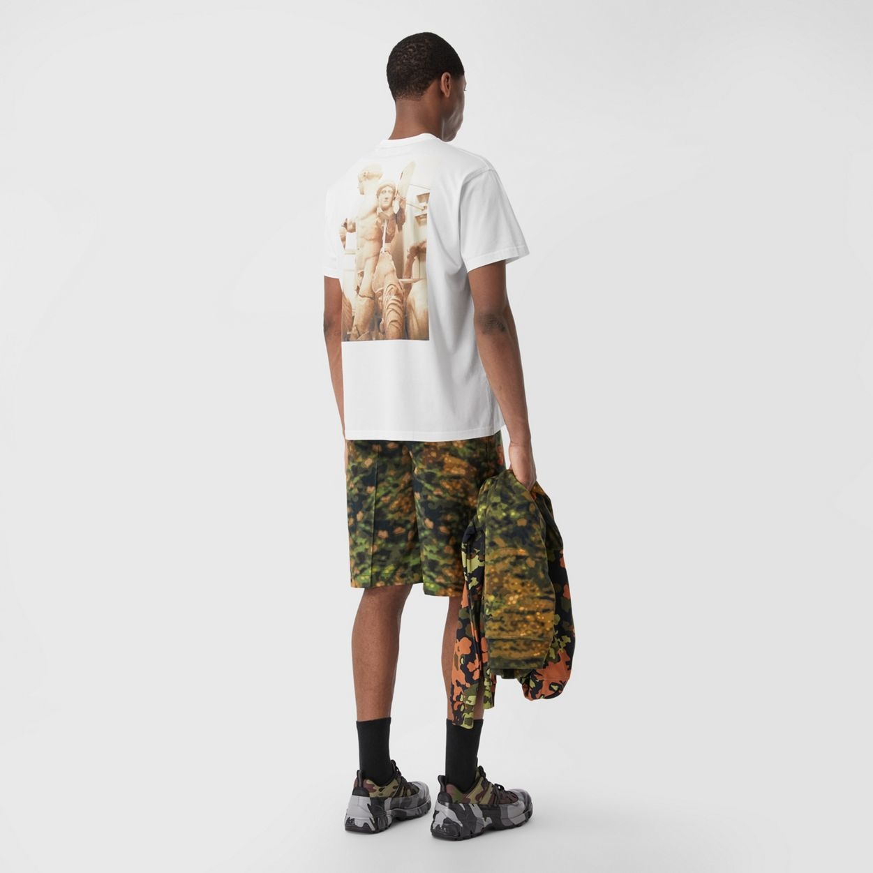 Statue Print Cotton Oversized T-shirt - 2