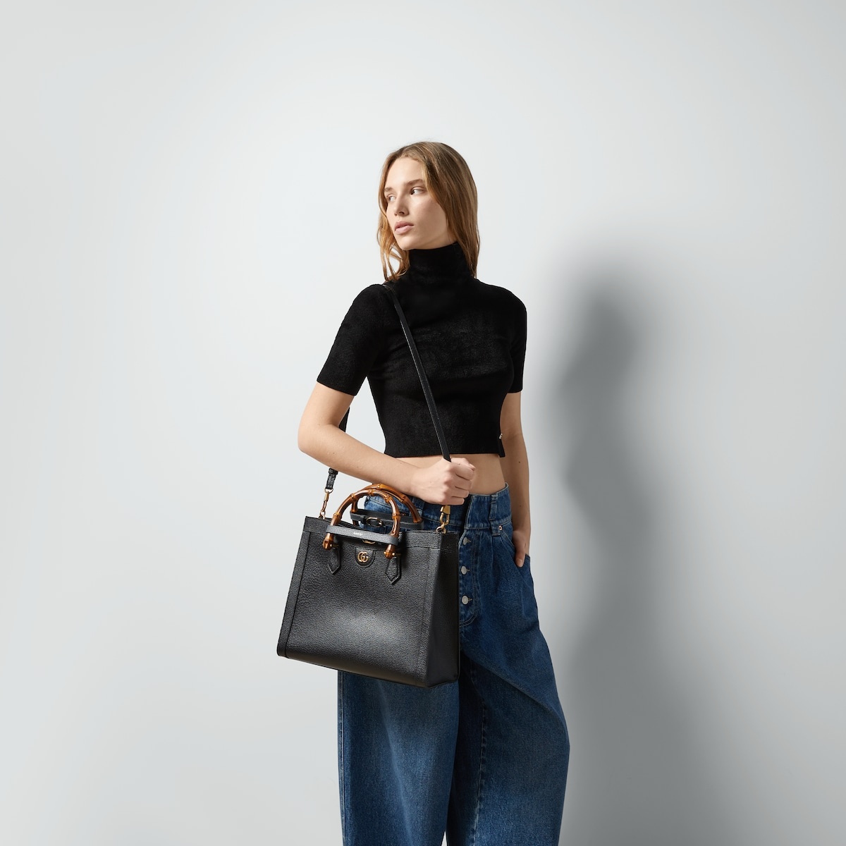 Gucci Diana medium tote bag 4