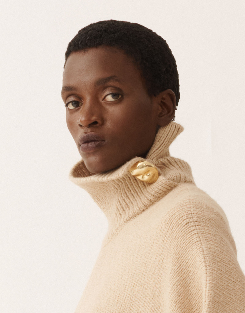 Camel cape 6