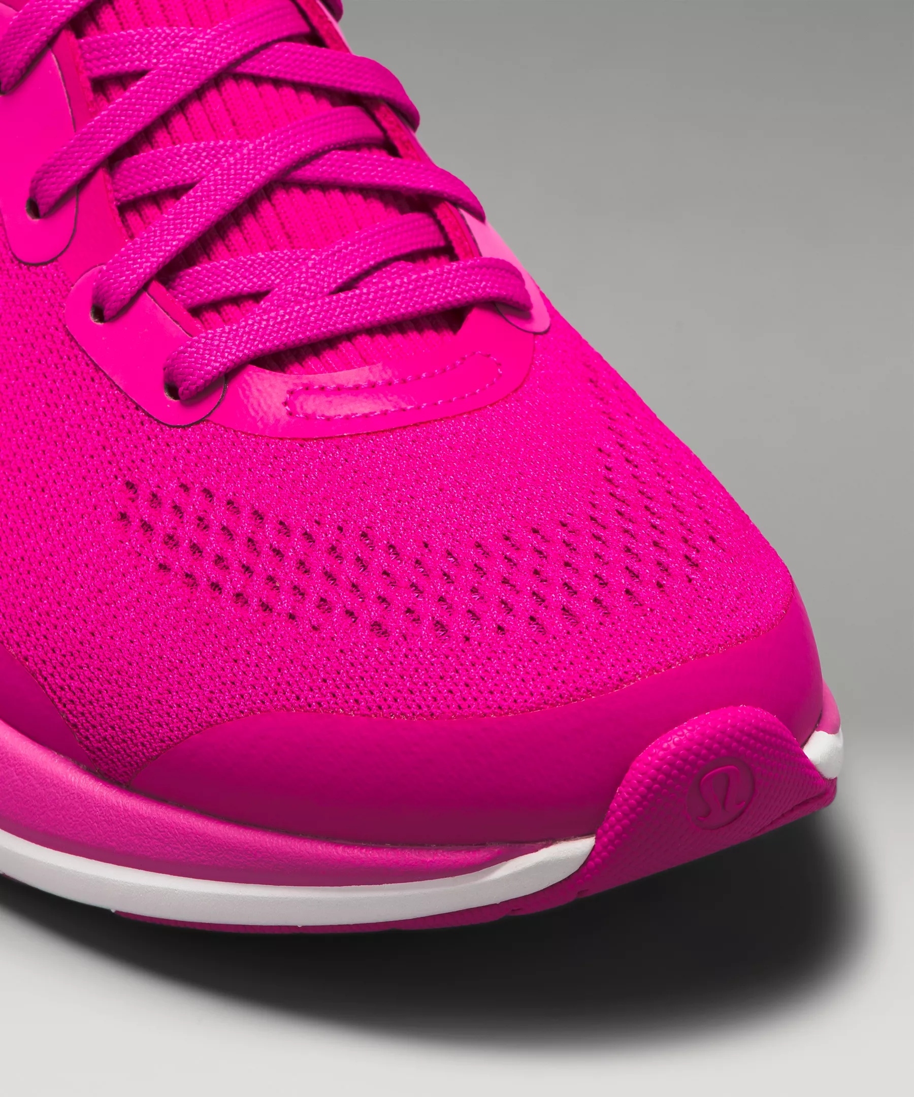 Chargefeel Mid Women's Workout Shoe - 8