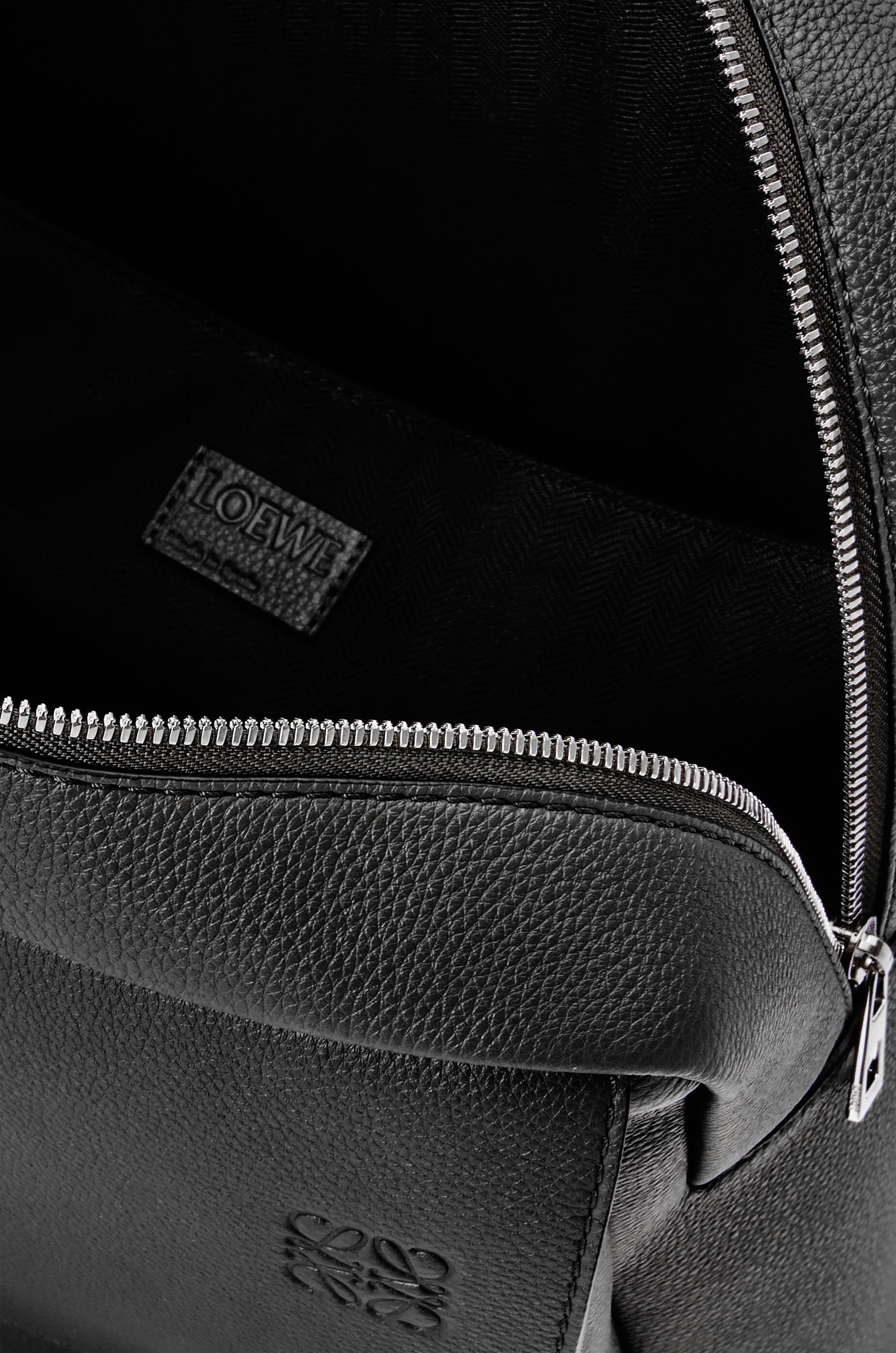 Military backpack in soft grained calfskin - 4