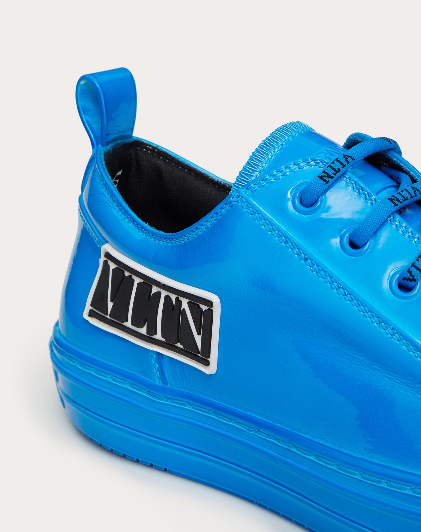 Giggies Low-top Sneaker in Neon Patent Calfskin - 5
