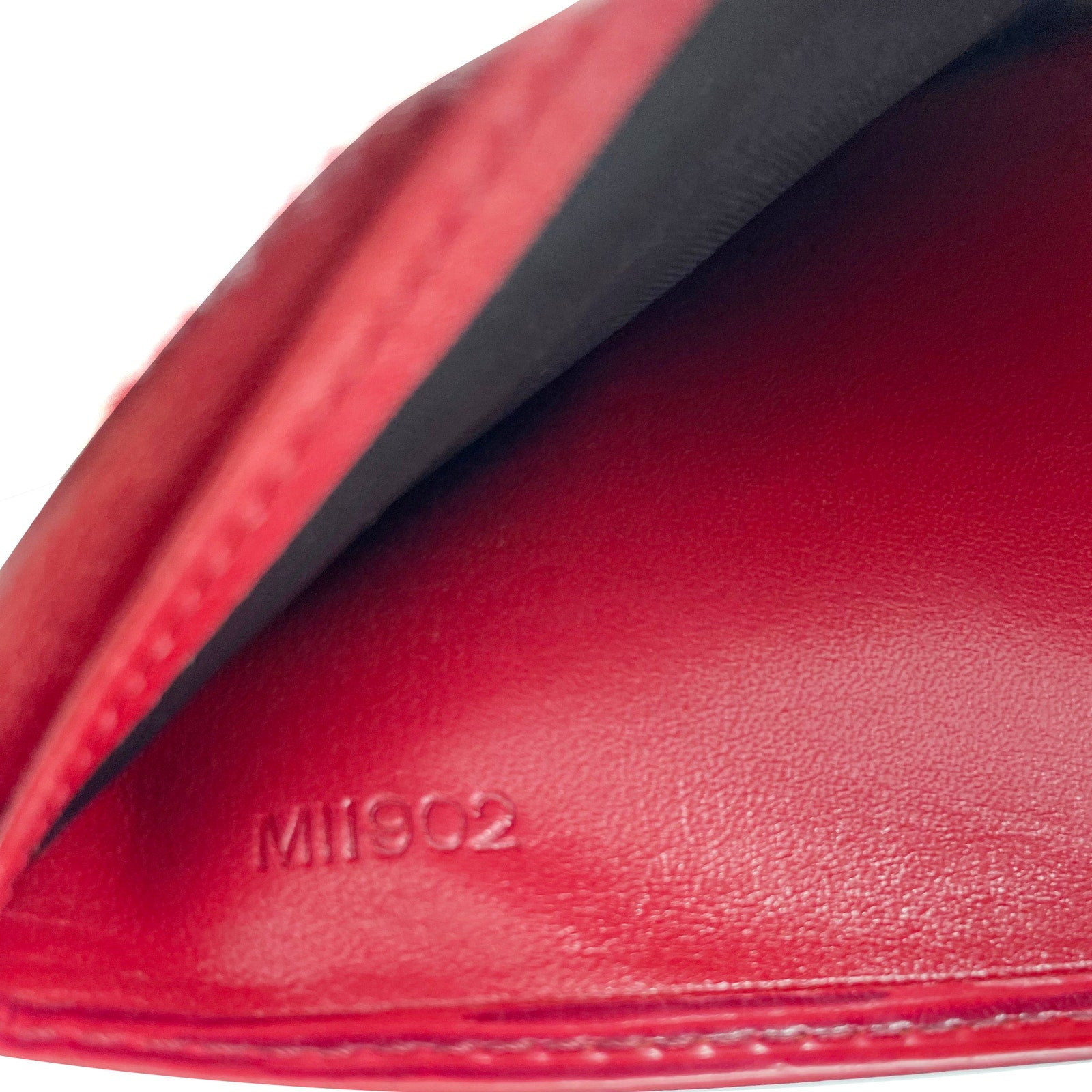 Louis Vuitton Marco Wallet - Red Epi Leather - 11
