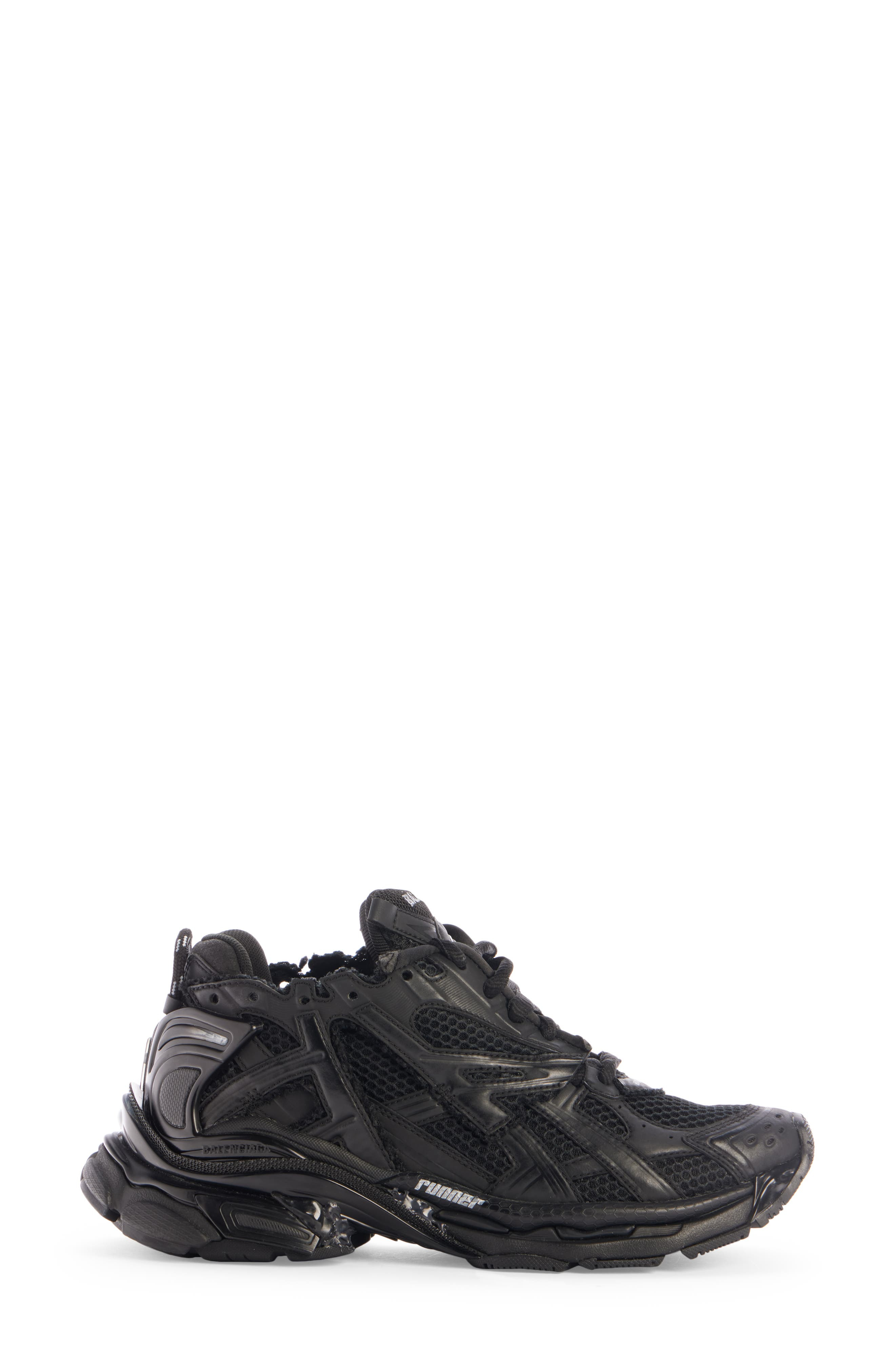 Runner Sneaker - 3