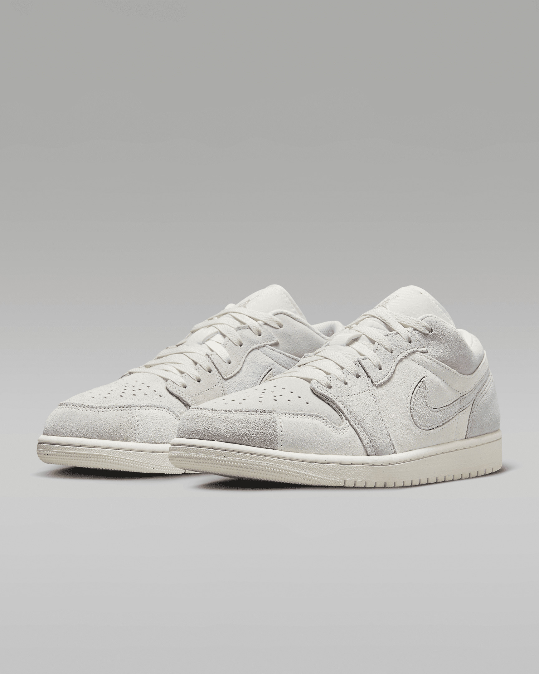Air Jordan 1 Low SE Craft Men's Shoes - 5