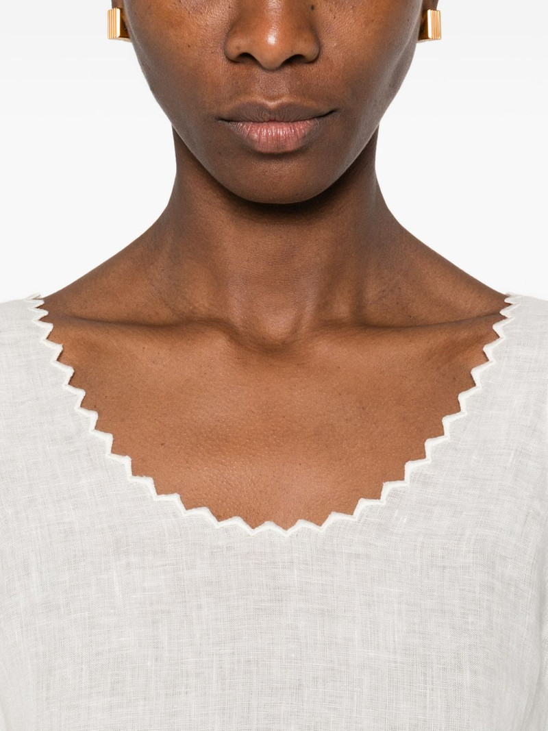scallop-trim top 5