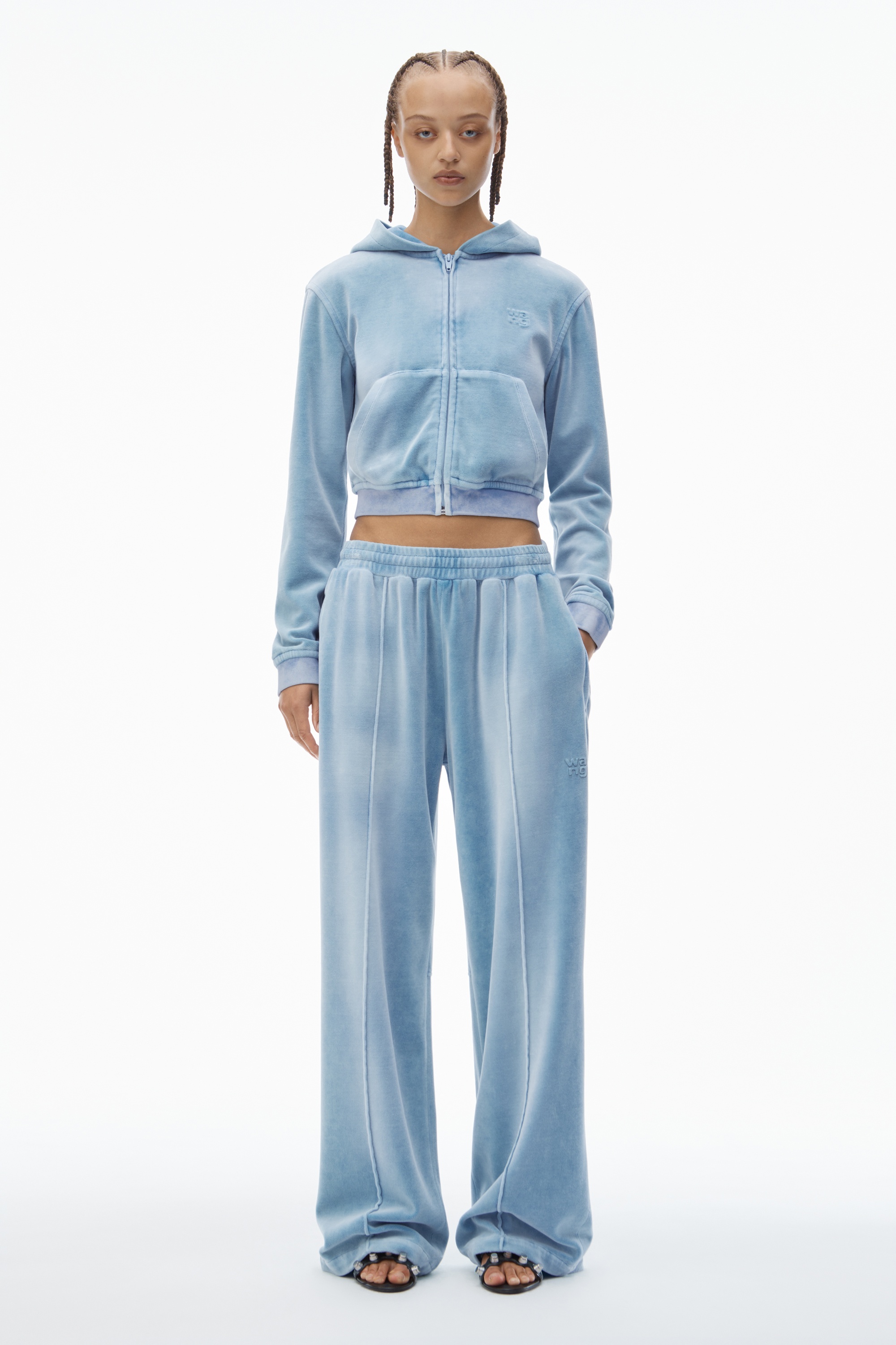 Trackpants in Crushed Velour - 7