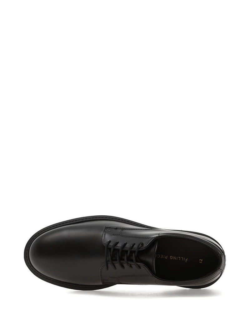 Clean Derby shoes 4
