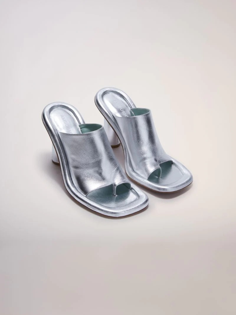 Ambush CUSHION MULE outlook