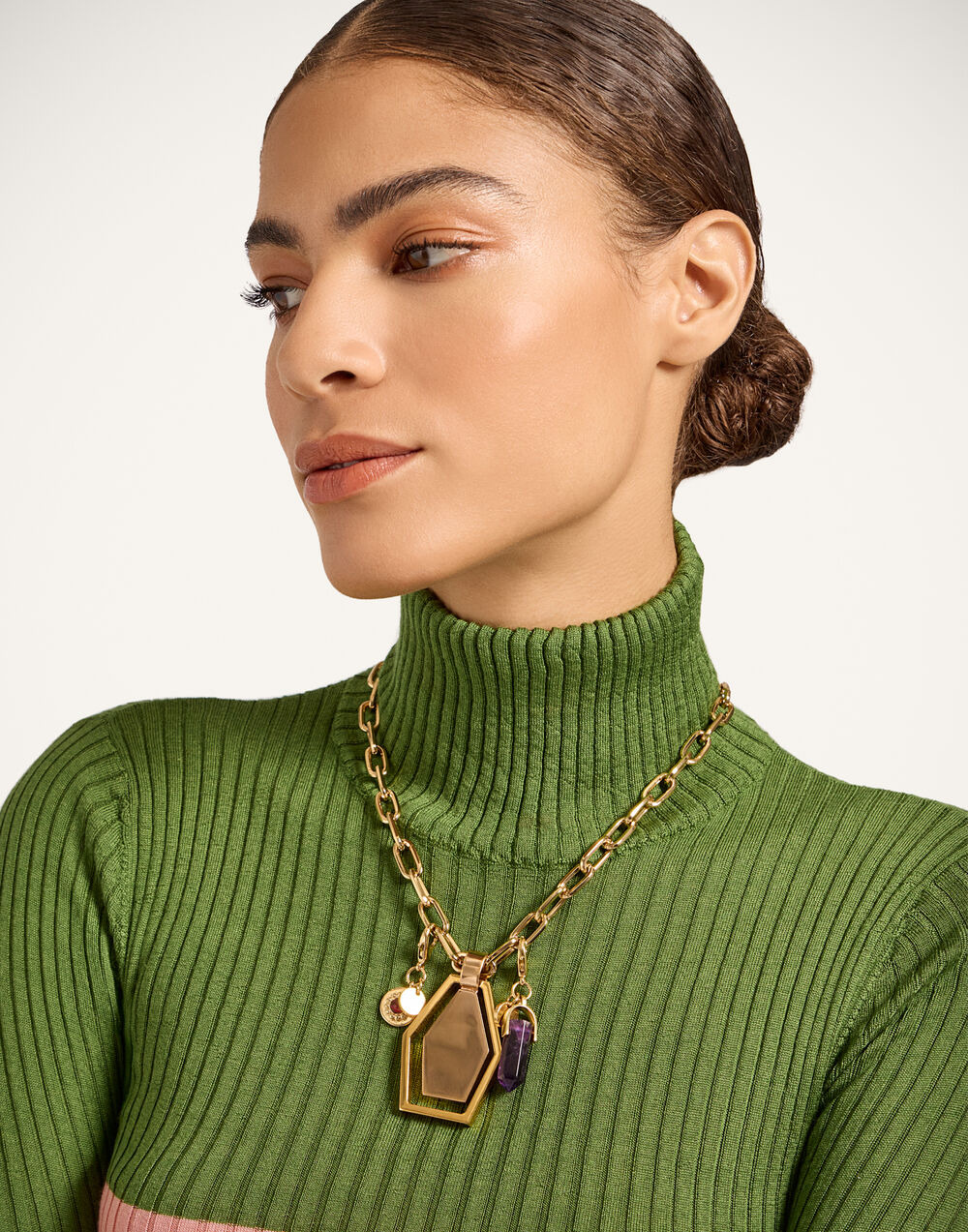 Swinging Portal Necklace - 7