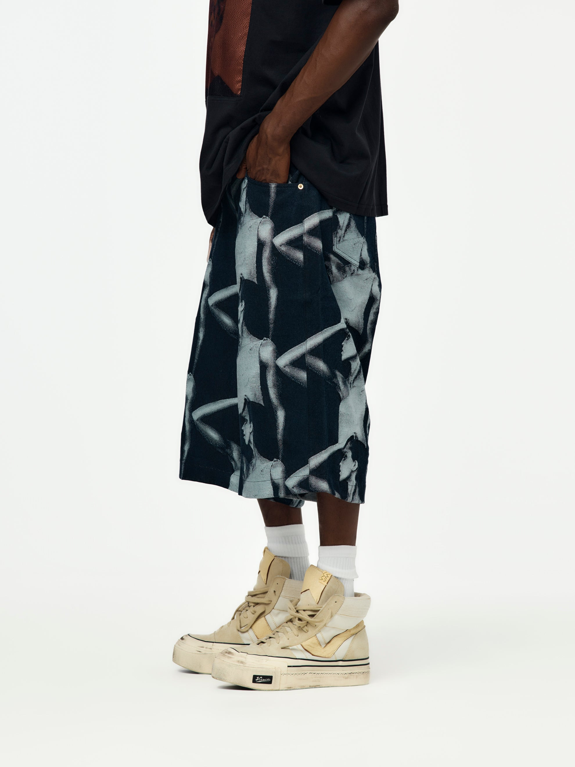 JET SHORTS (JACQUARD FACE DENIM) - 2