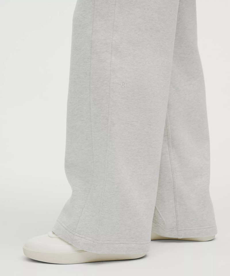 Scuba Mid-Rise Wide-Leg Pant *Short 6