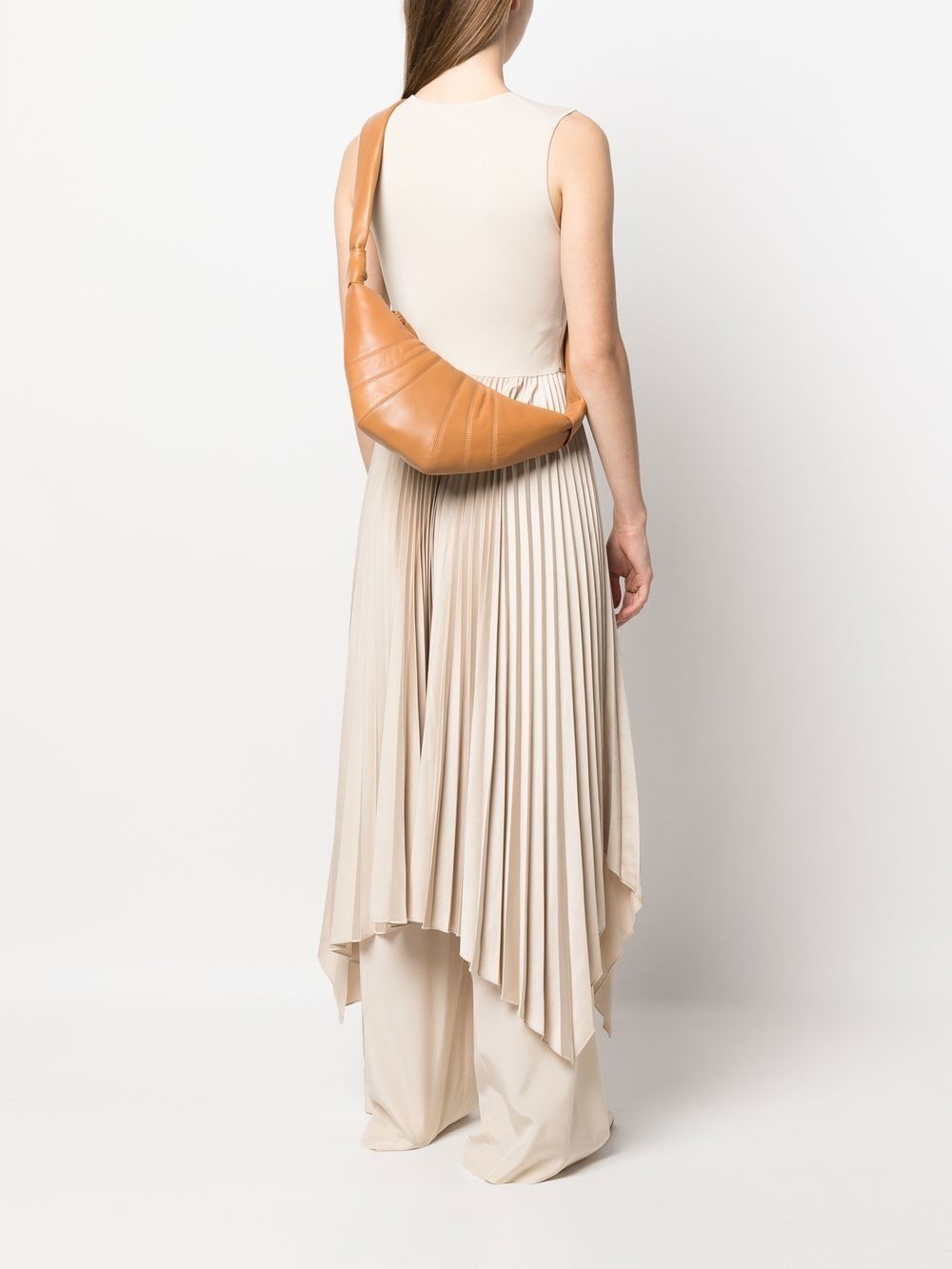 Croissant leather shoulder bag - 2