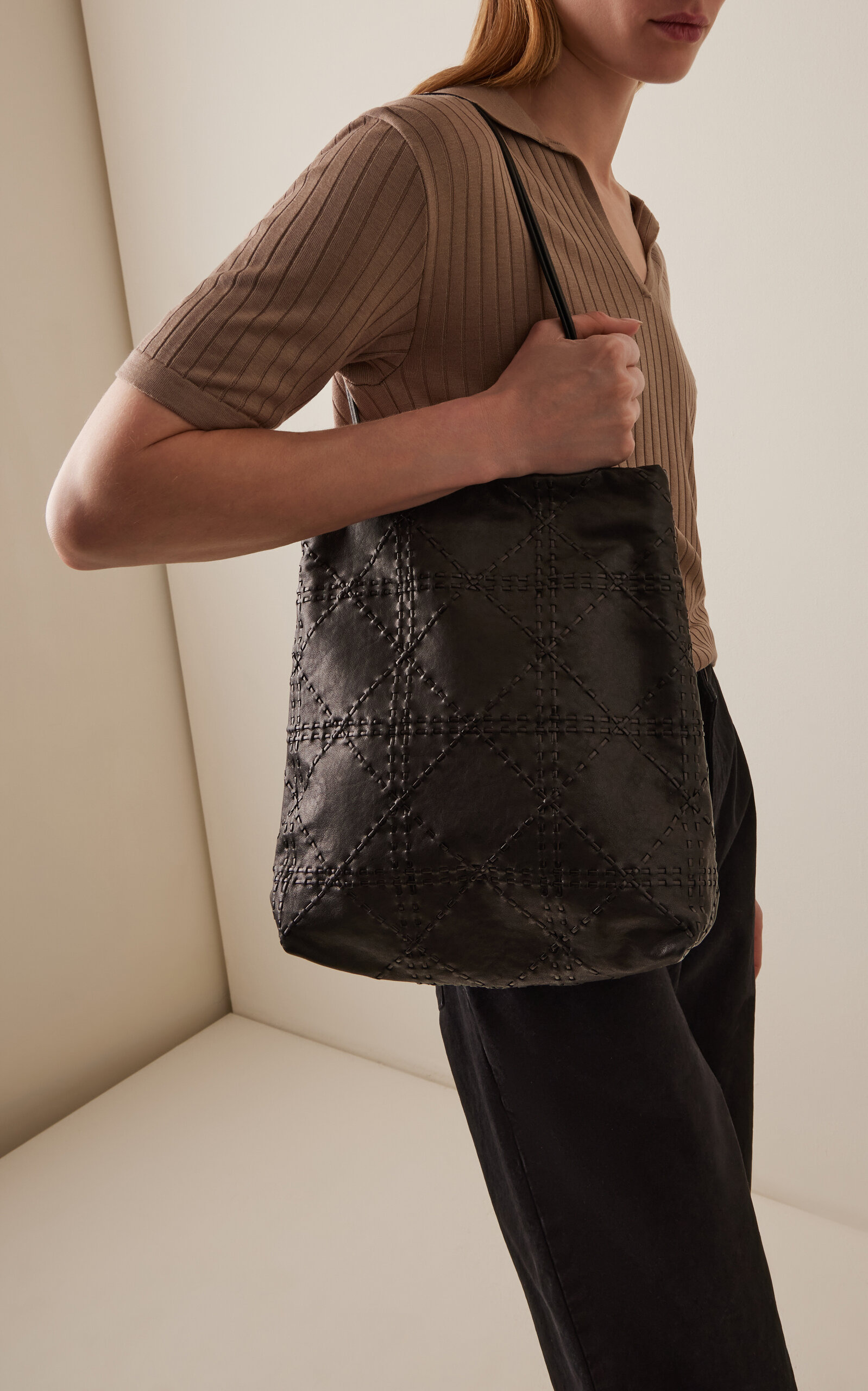 Lilou Embroidered Leather Tote Bag black - 2