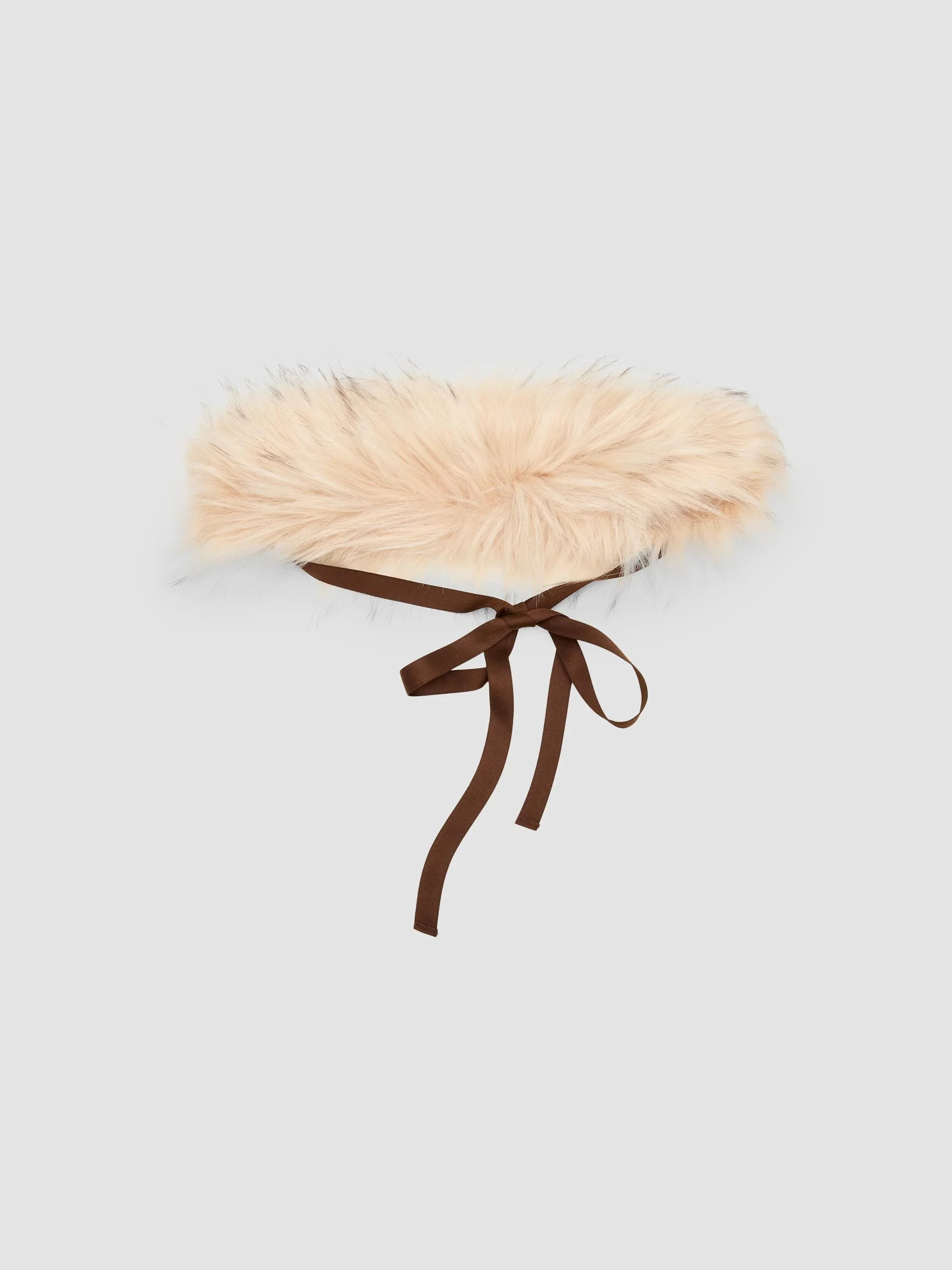 Women's Faux Fur Choker - Creme - 1