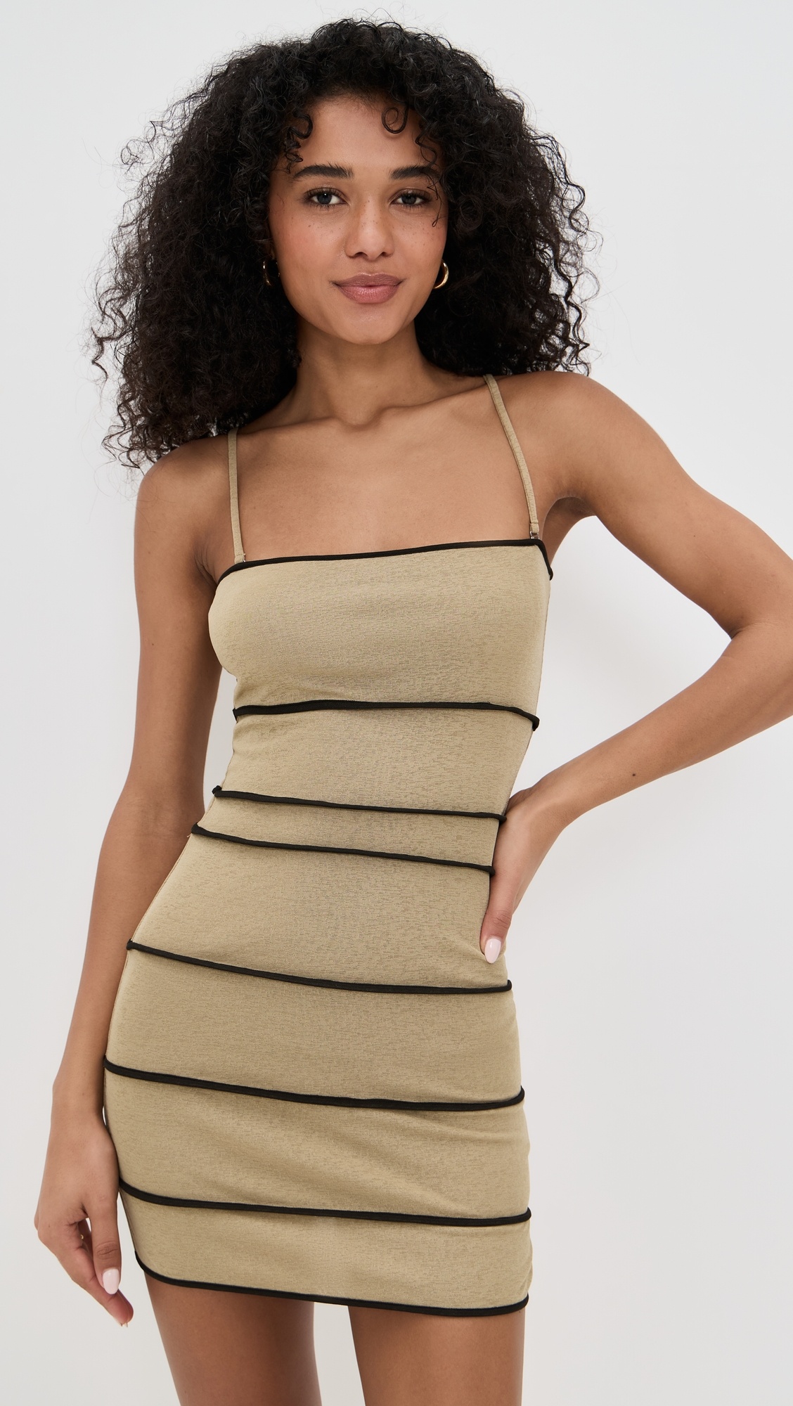 Alula  Dresse - 6