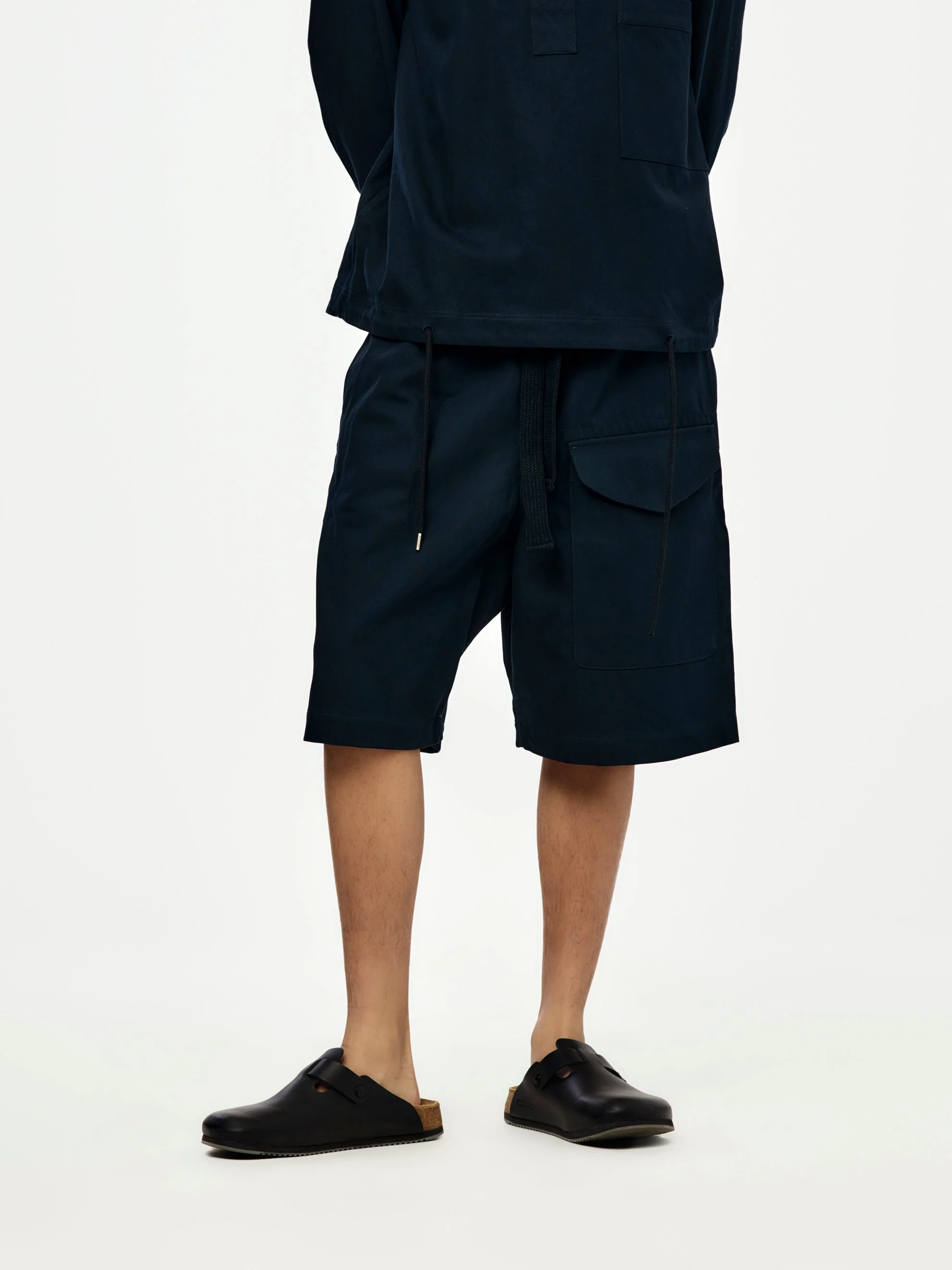 IKARIA PATCH POCKET DRAWSTRING SHORT (INDIGO) - 1