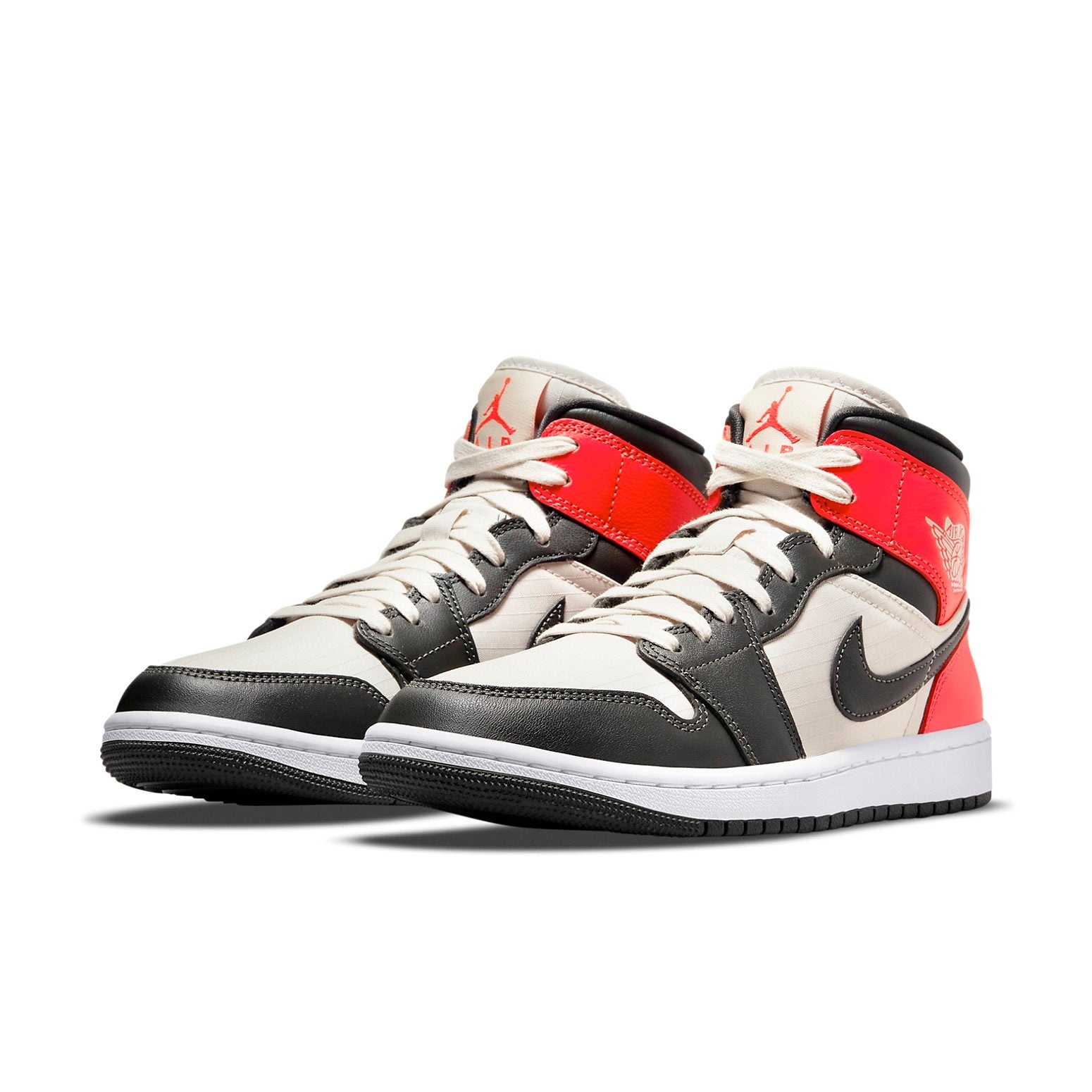 (WMNS) Air Jordan 1 Mid SE 'Newsprint' DQ6078-100 - 3