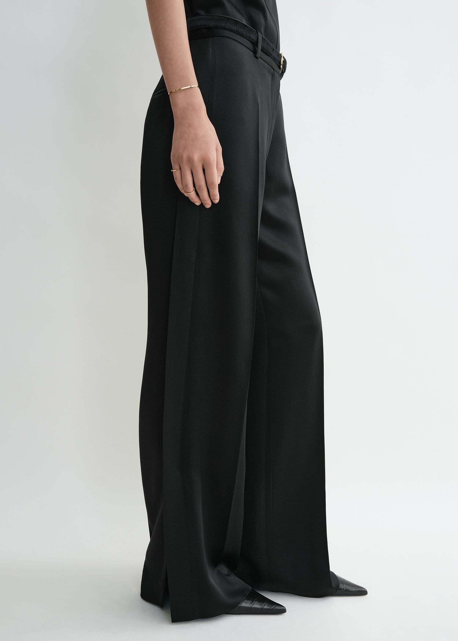 Cuff-slit trousers black - 5