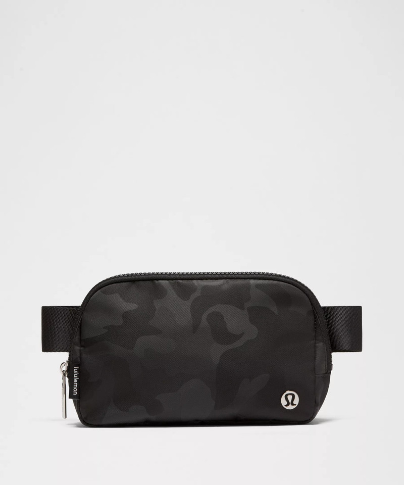 Everywhere Belt Bag with Long Strap 1L 1