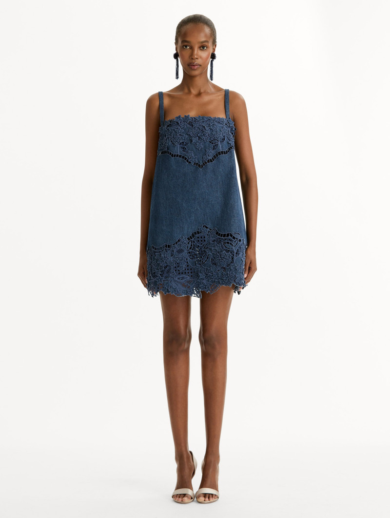 Oscar de la Renta PORCELAIN FLOWER CUTOUT DENIM DRESS outlook
