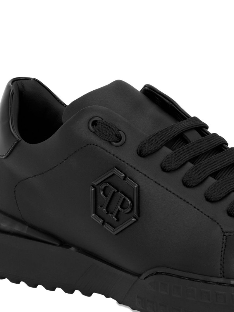 hexagon nappa leather low-top trainers 4
