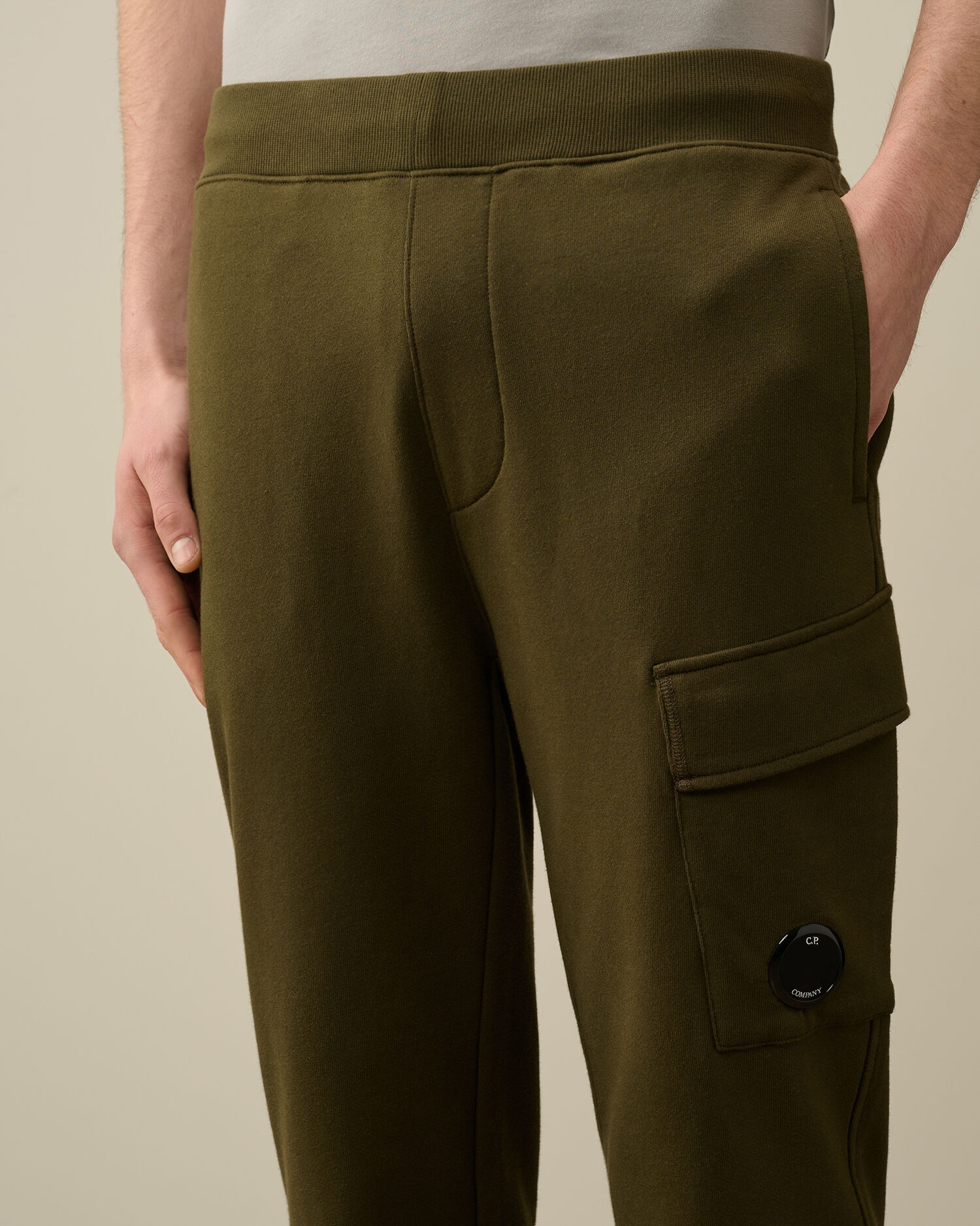 Diagonal Raised Fleece Cargo Sweatpants - 4