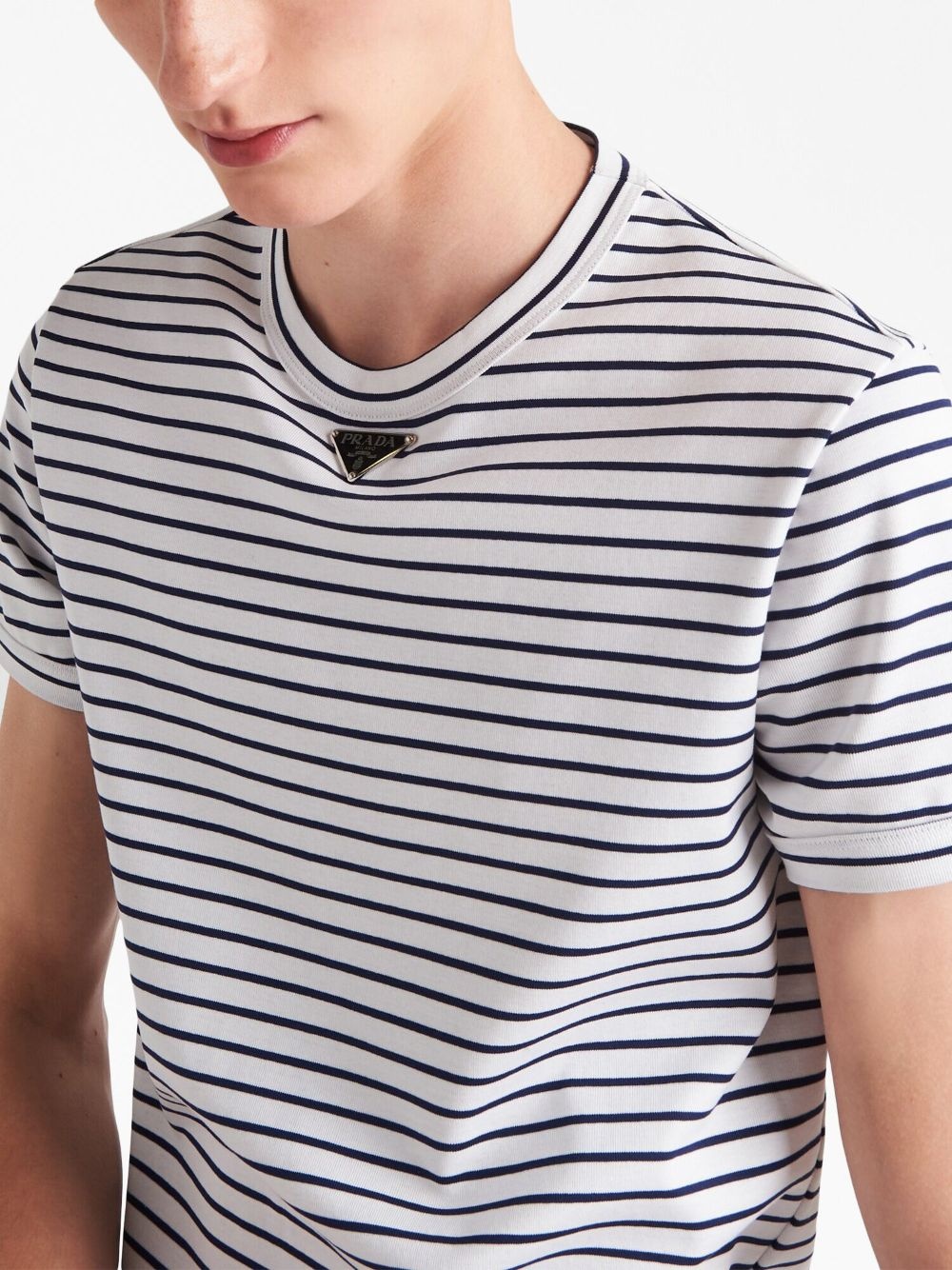 triangle-logo stripe-print T-shirt - 4