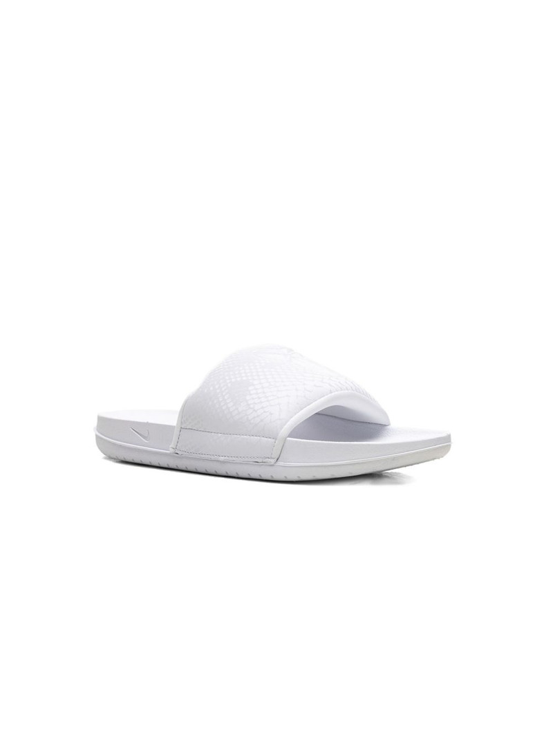 Nike Kobe Offcourt "Triple White" slides outlook