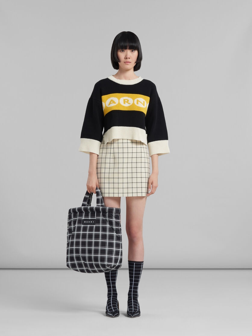 BLACK CHECKED NYLON PUFF TOTE BAG - 2