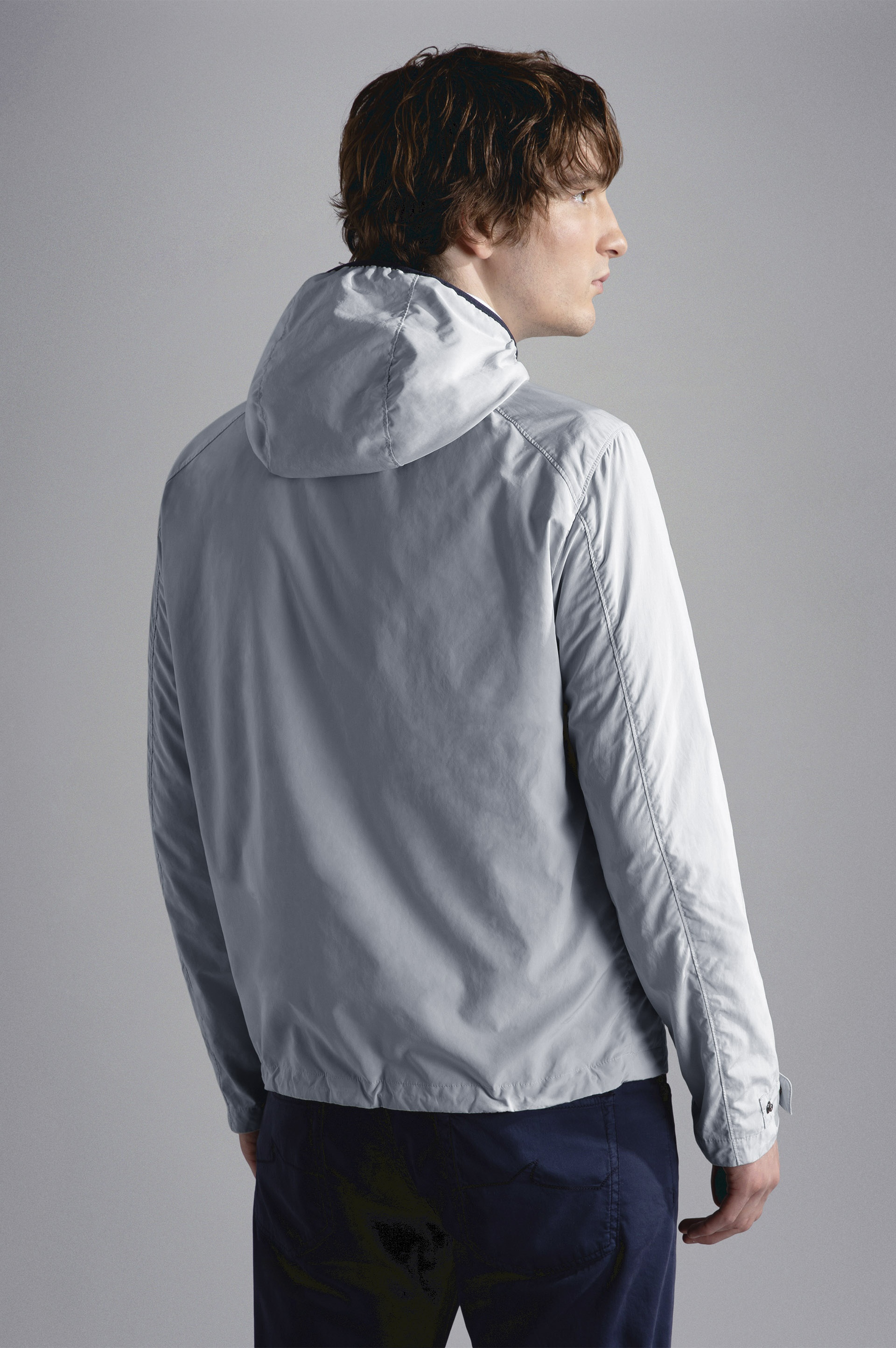 RE-130 HIGH DENSITY WINDBREAKER - 3