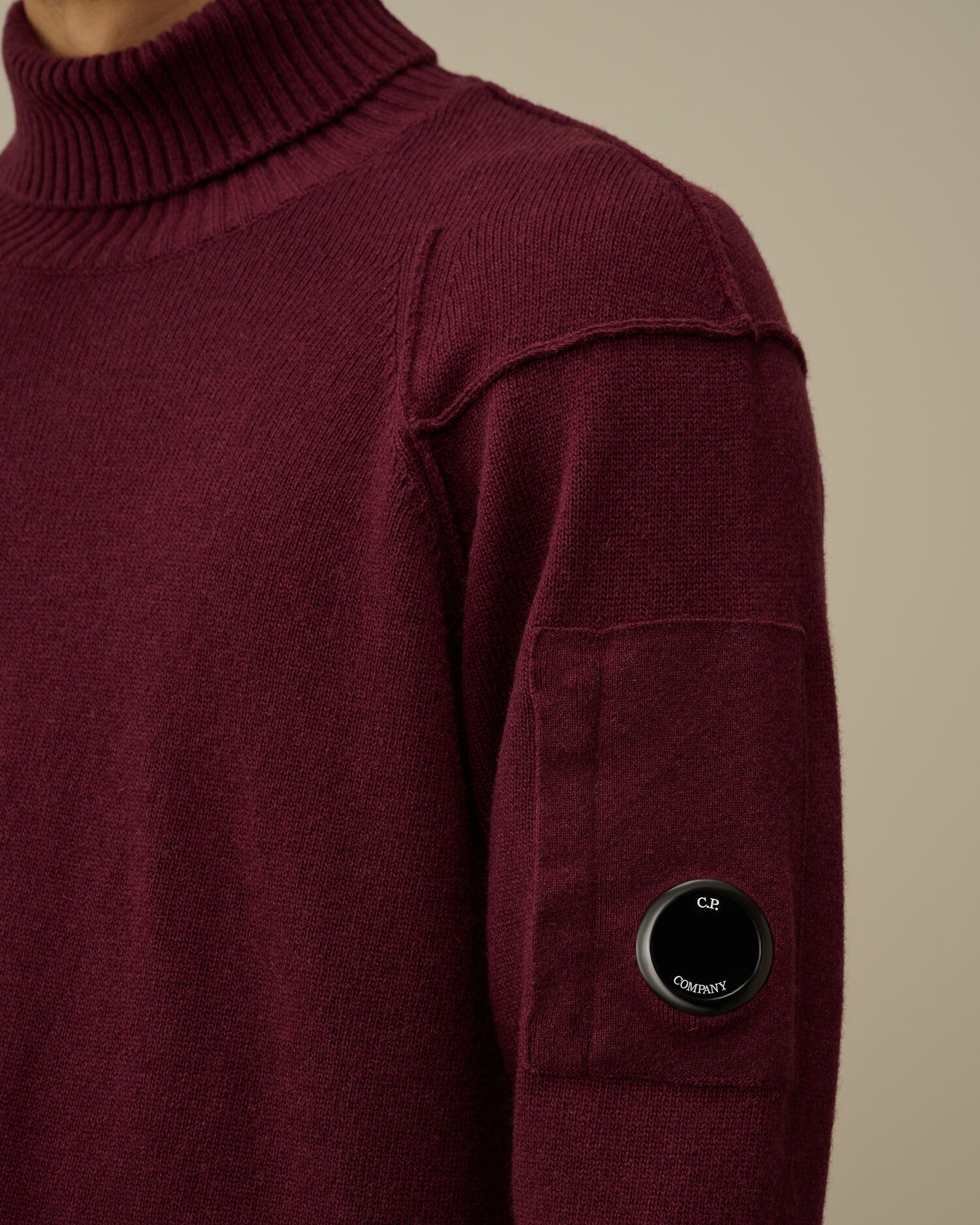 Lambswool GRS Turtleneck Knit - 4