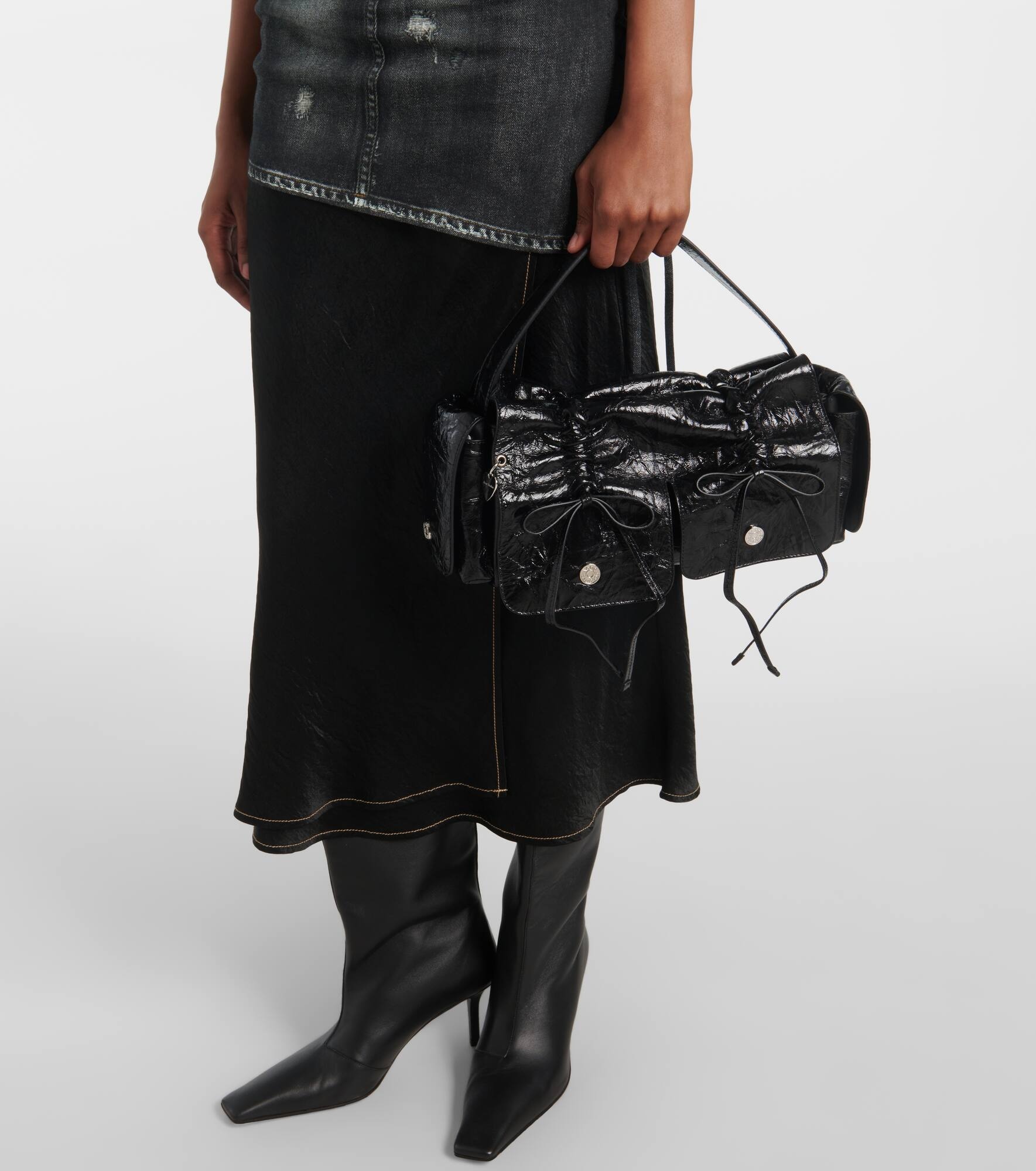 Multipocket leather shoulder bag - 2