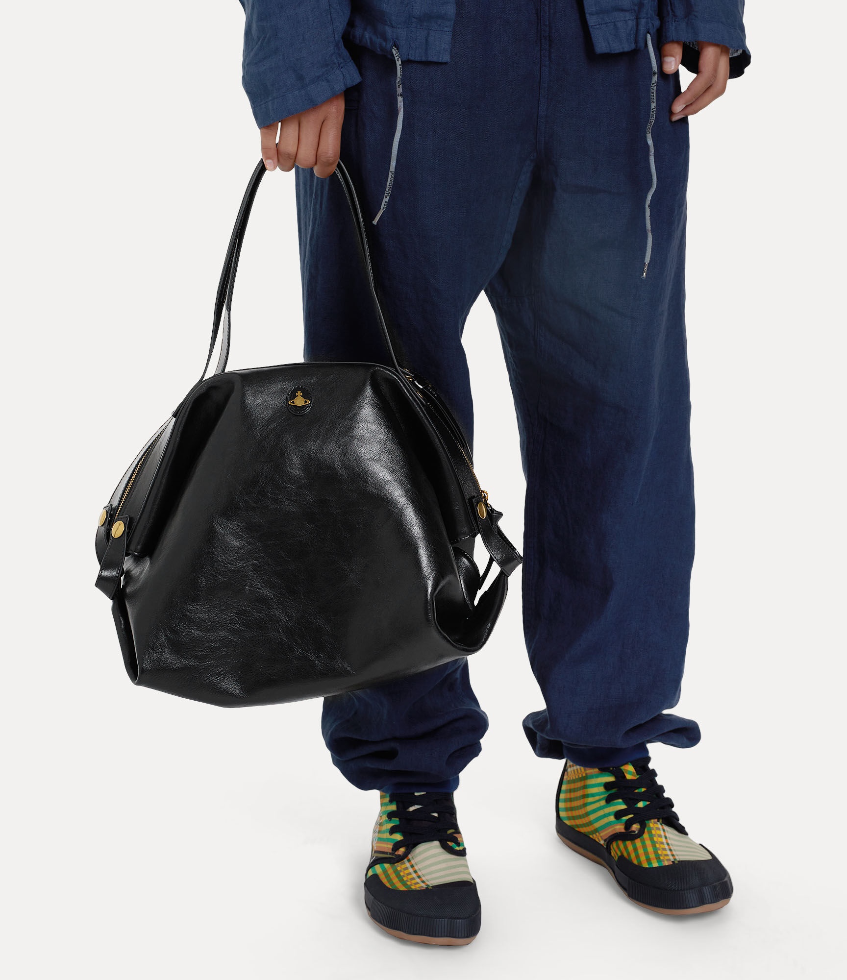 HOLDALL - 2