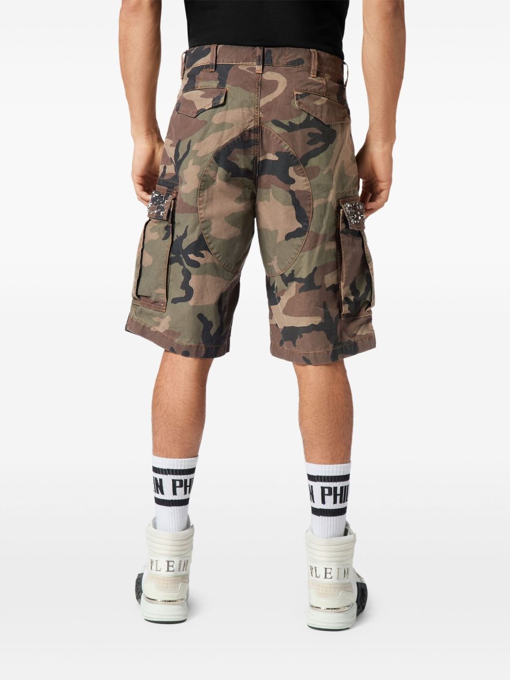 stud-embellished cargo shorts - 4