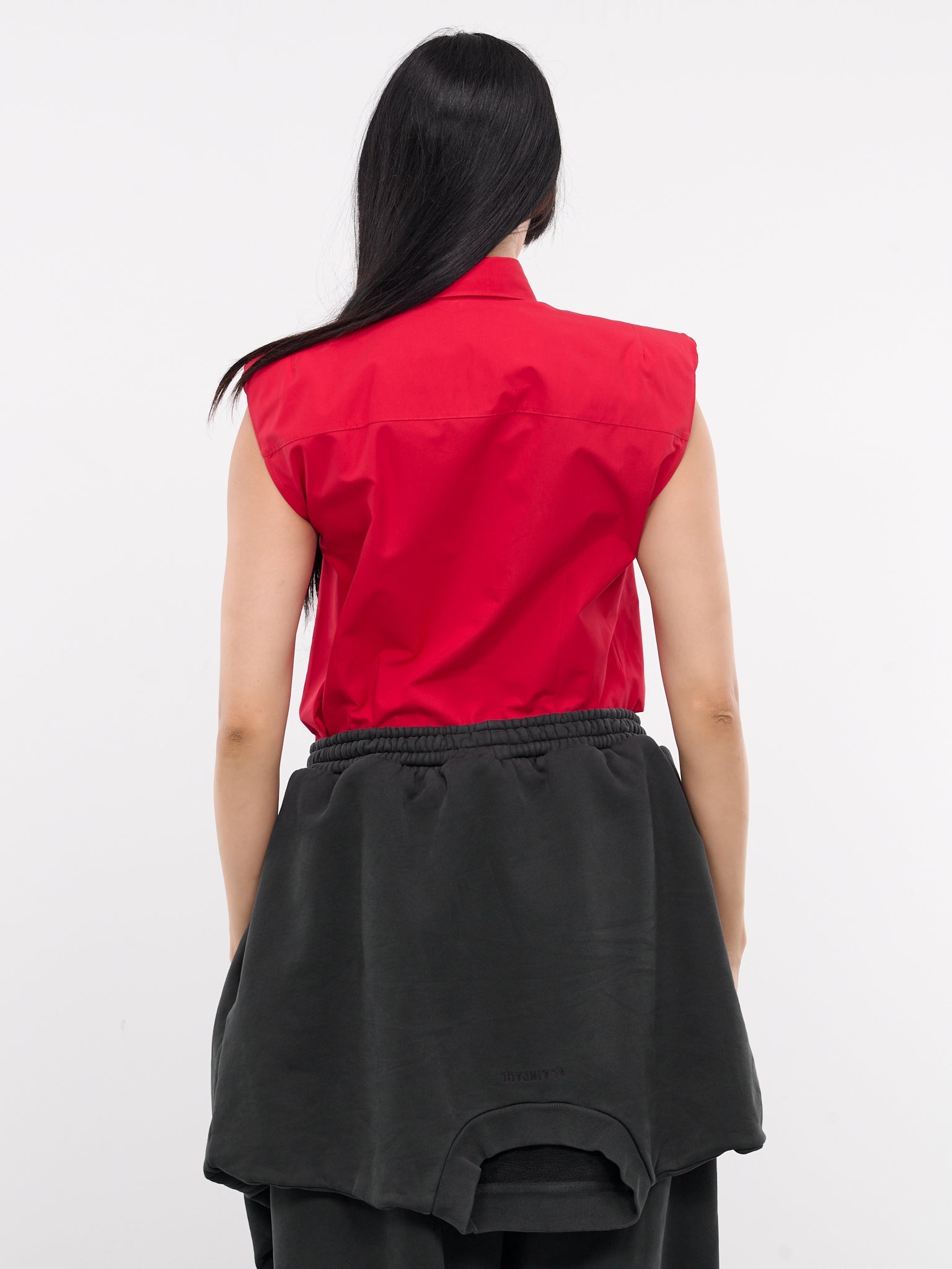 Collarbone Sleeveless Shirt - 3