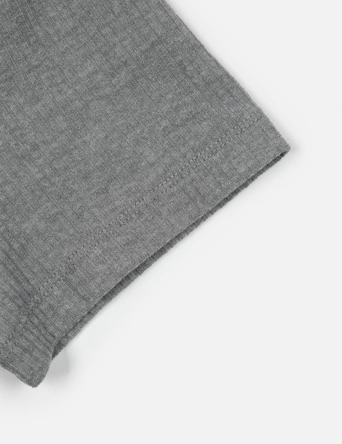CUT-OUT SEAGULL SLIM FIT T-SHIRT - 9